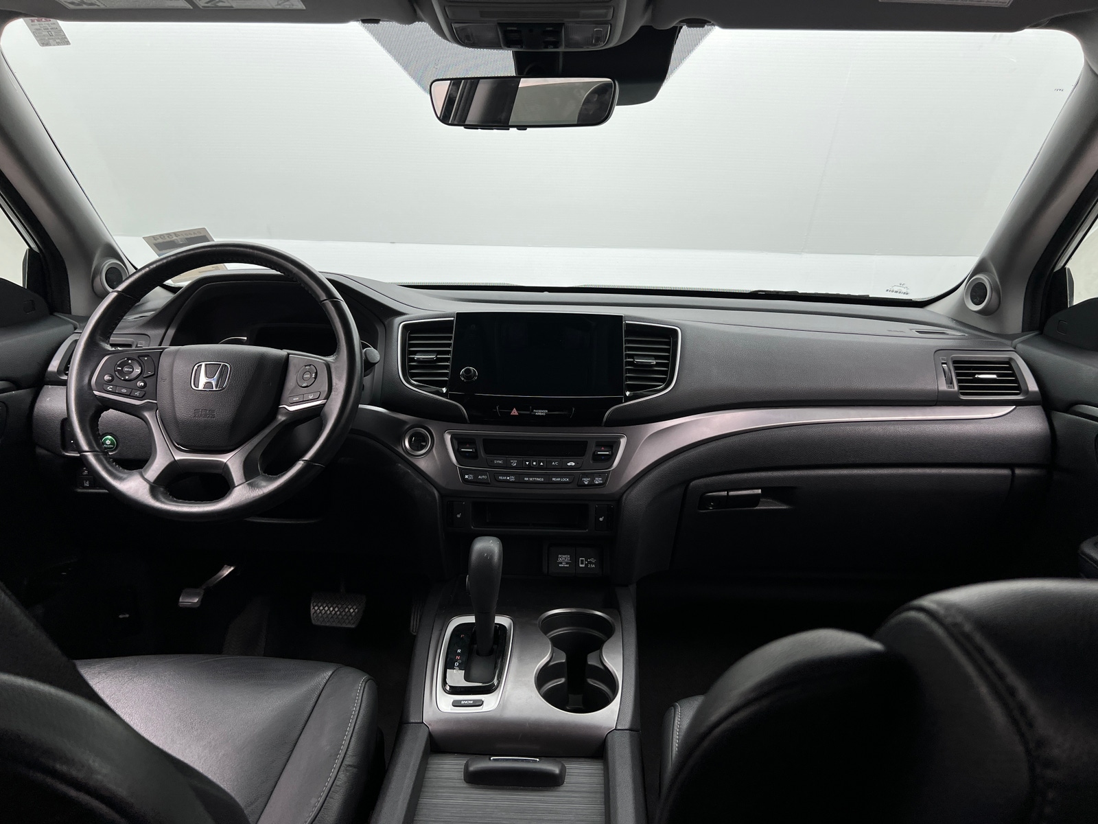 Thumbnail: 2019 Honda Pilot - 2