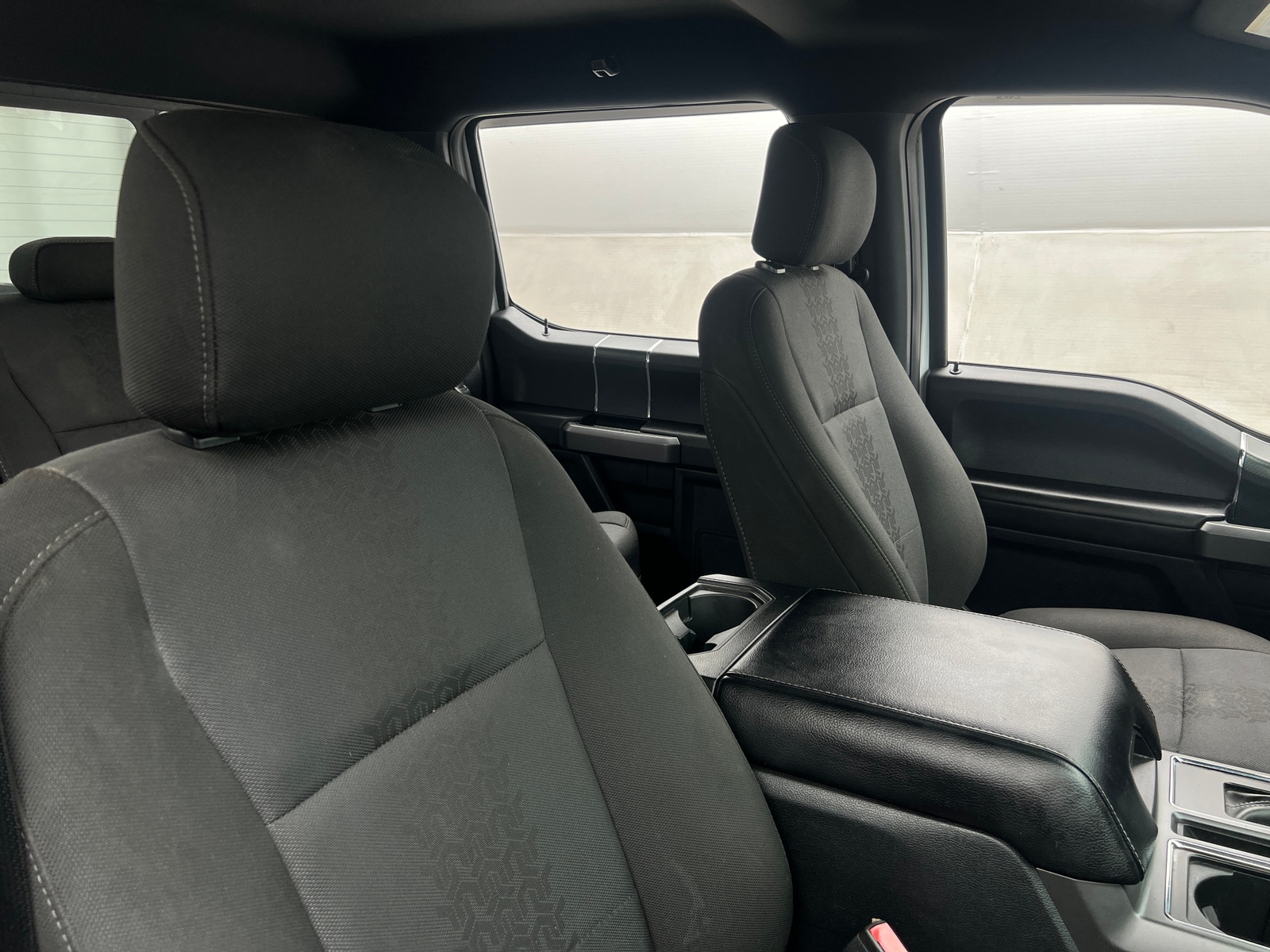 Thumbnail: 2019 Ford Econoline - 2
