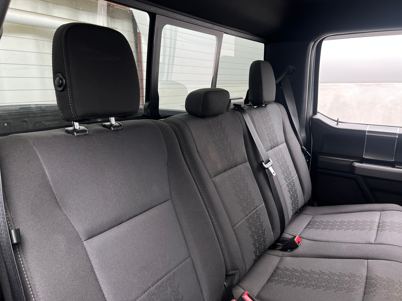 Thumbnail: 2019 Ford Econoline - 6