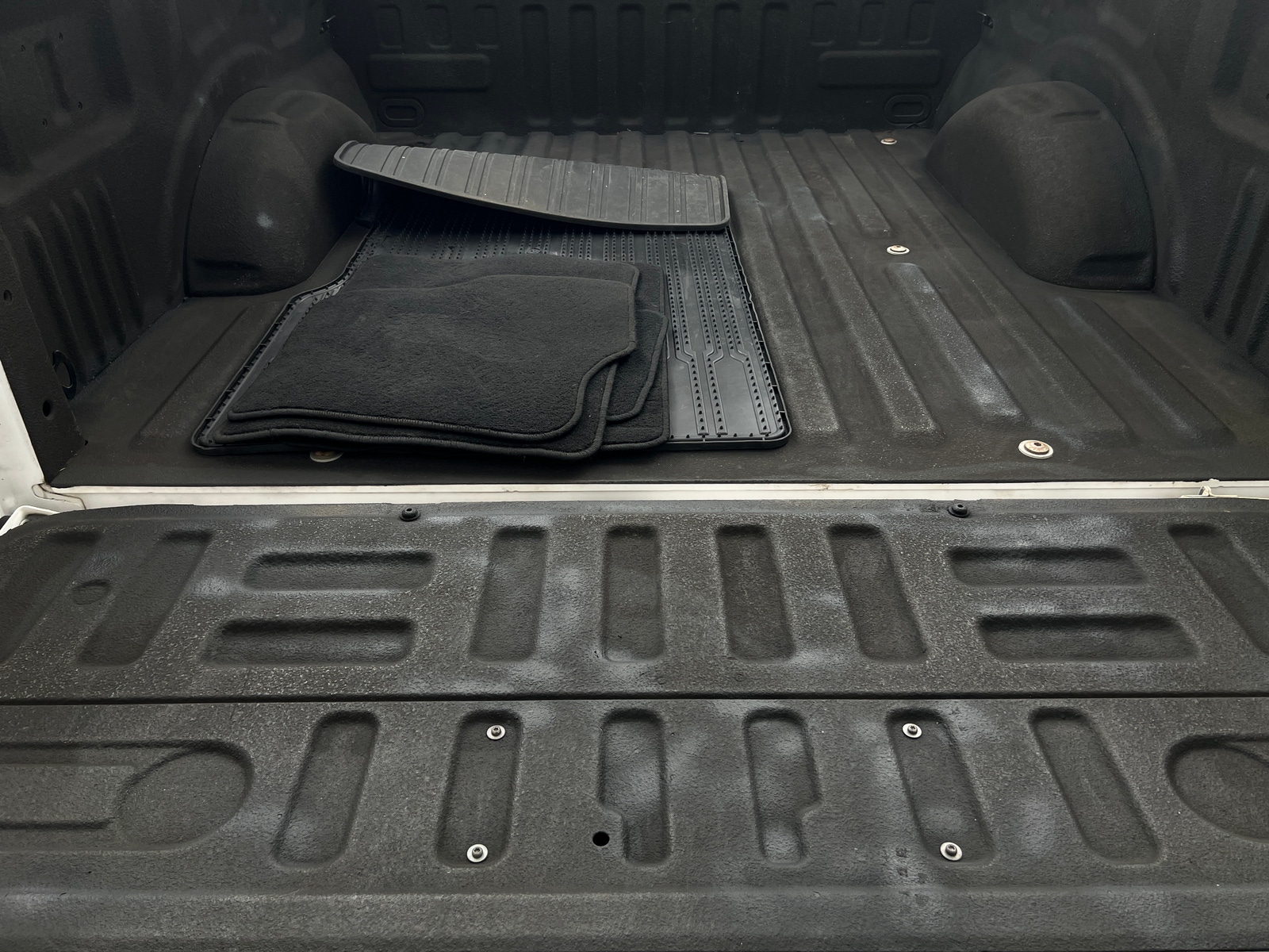 Thumbnail: 2019 Ford Econoline - 7