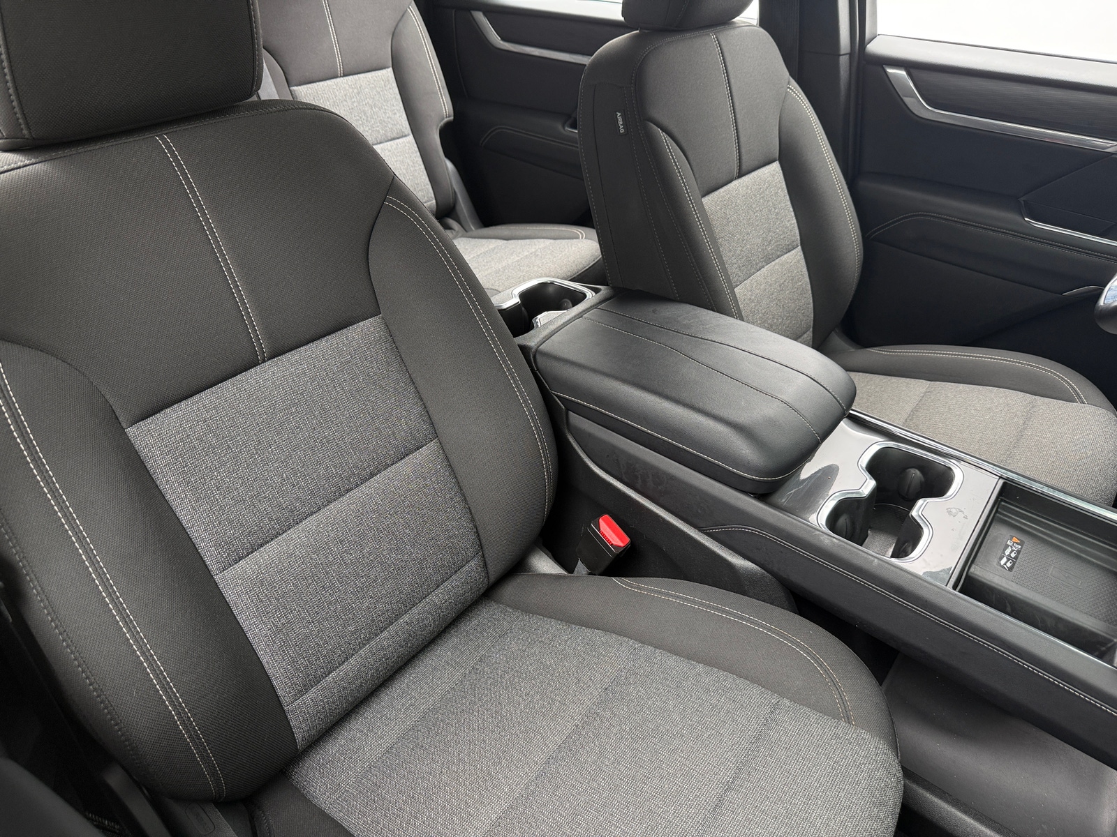 Thumbnail: 2025 GMC Acadia - 2