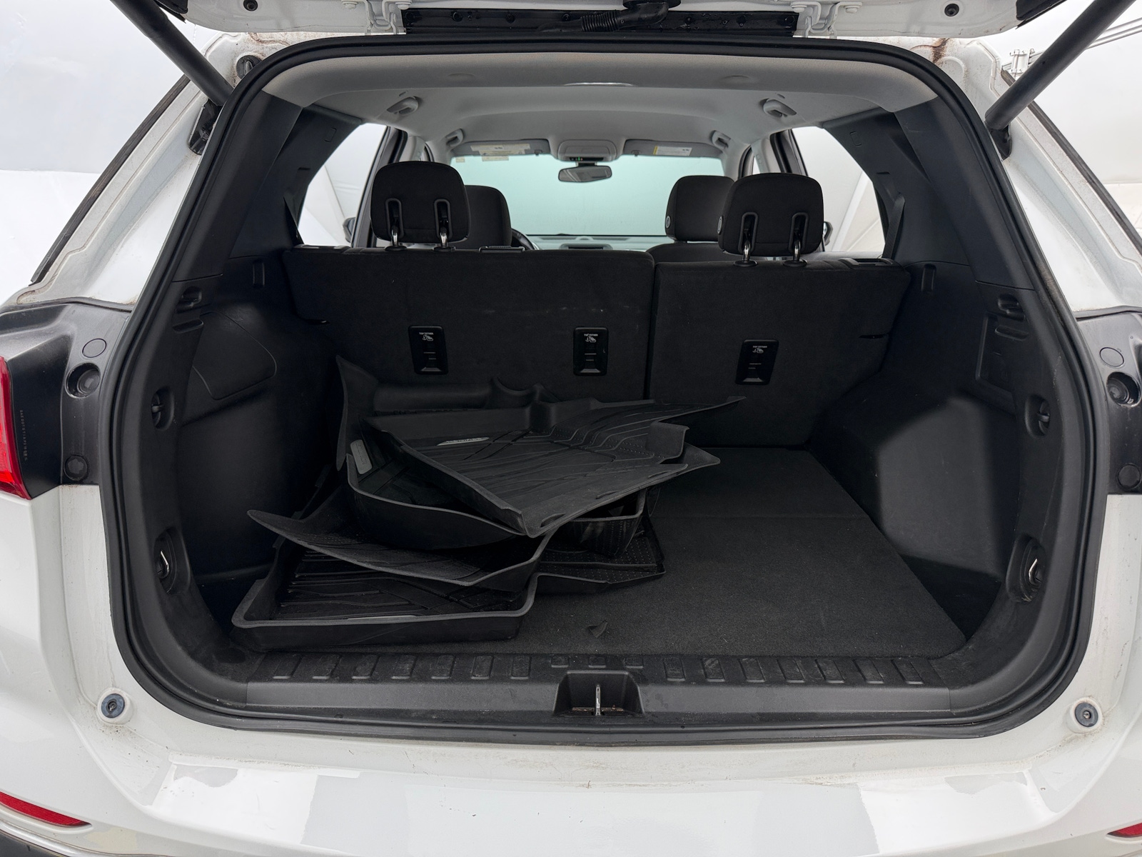 Thumbnail: 2019 Chevrolet Equinox - 7