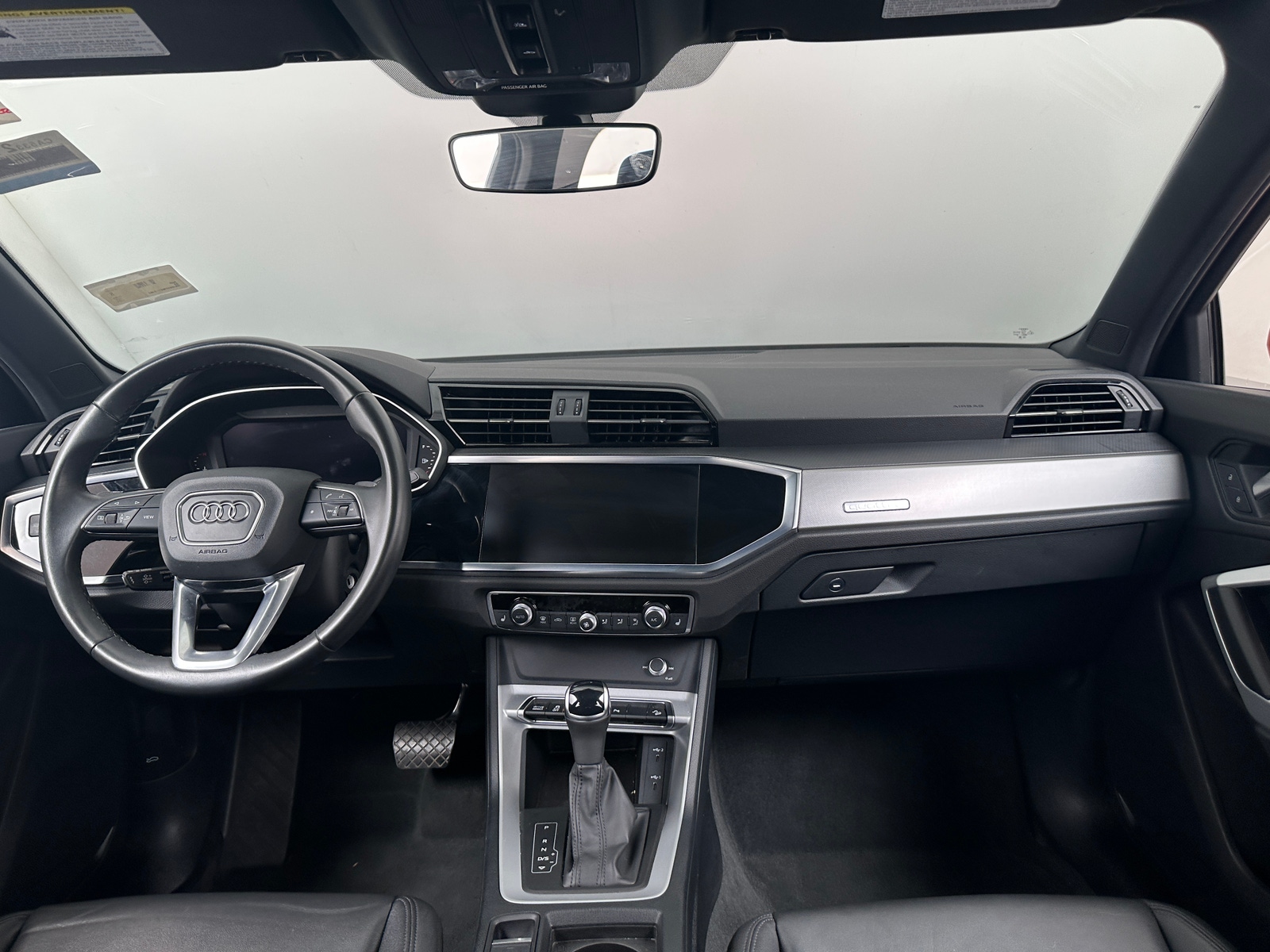 Thumbnail: 2025 Audi Q3 - 2