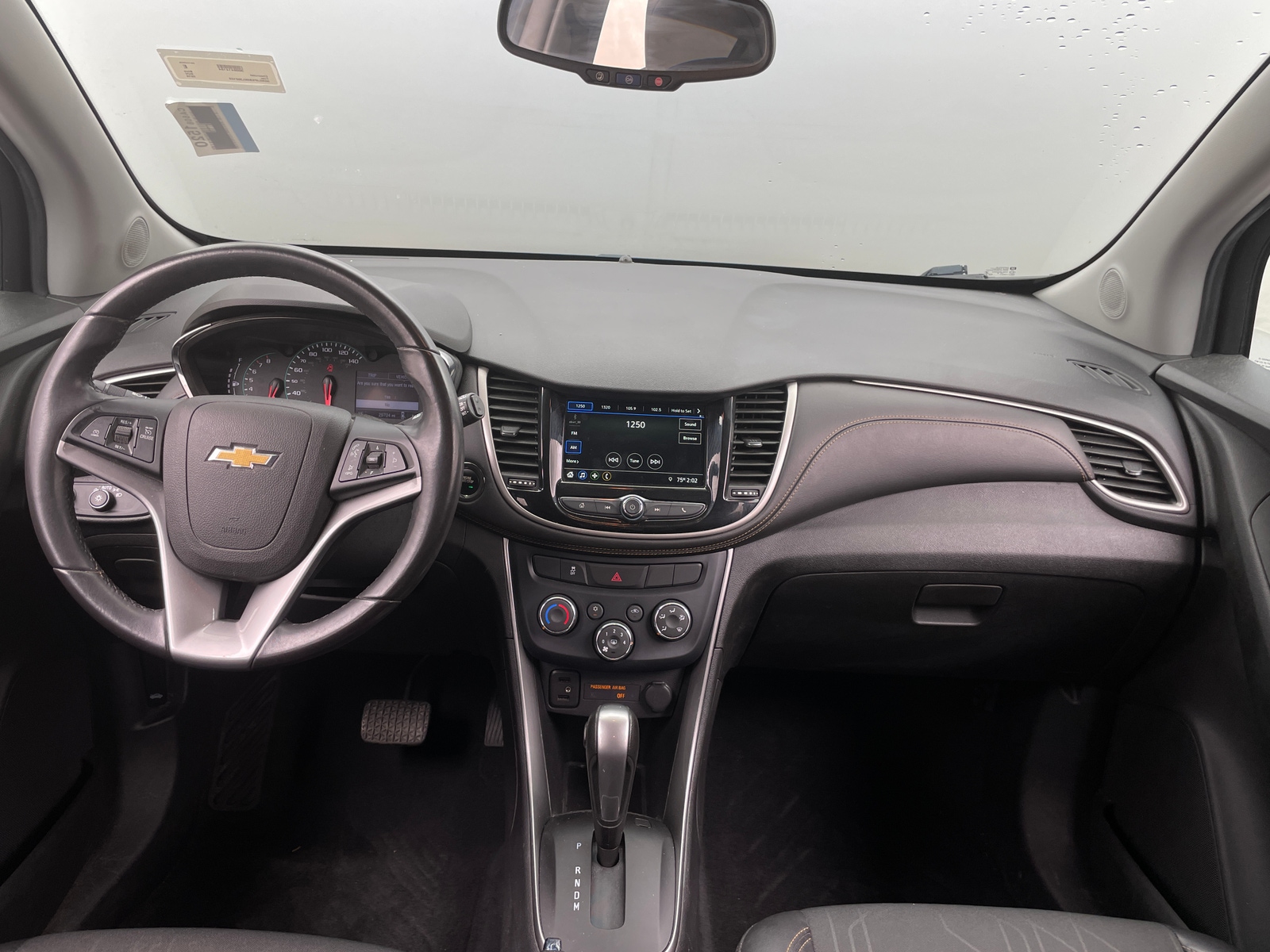 Thumbnail: 2019 Chevrolet Trax - 2