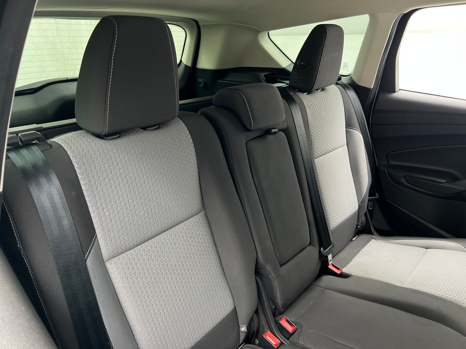 Thumbnail: 2019 Ford Escape - 6