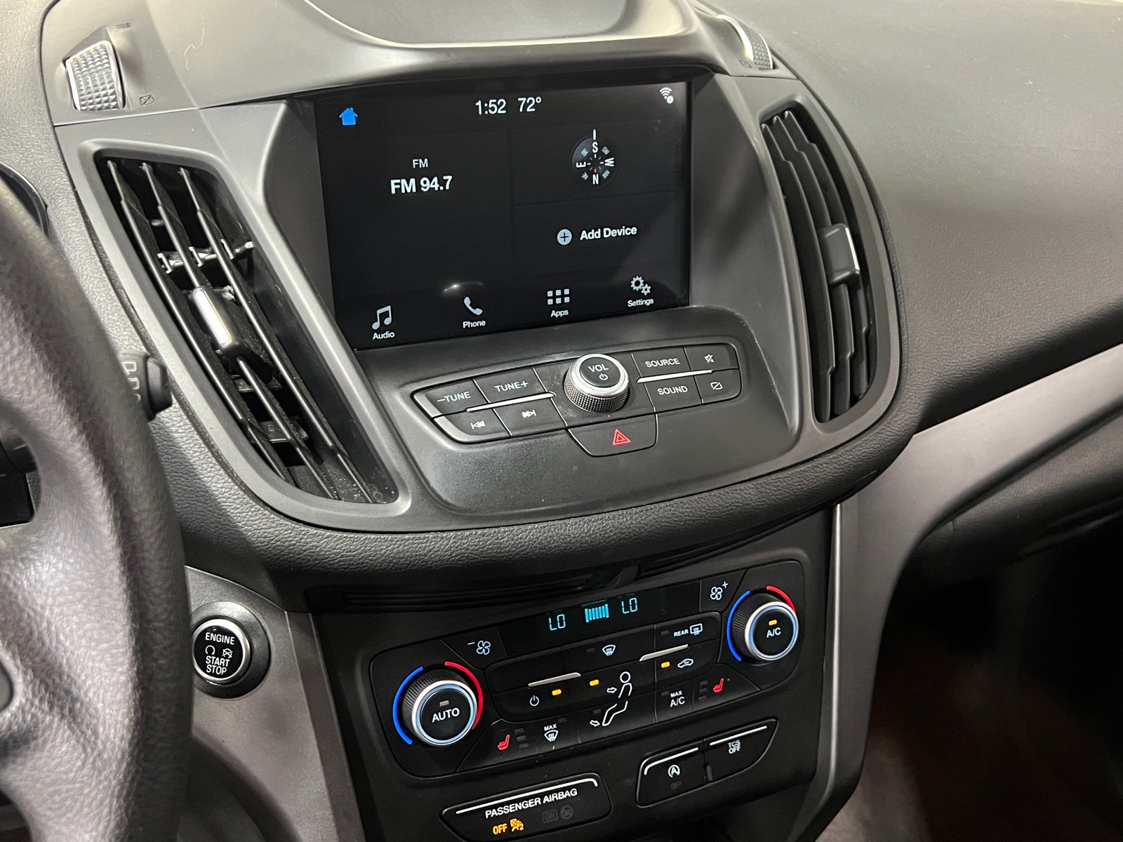Thumbnail: 2019 Ford Escape - 4