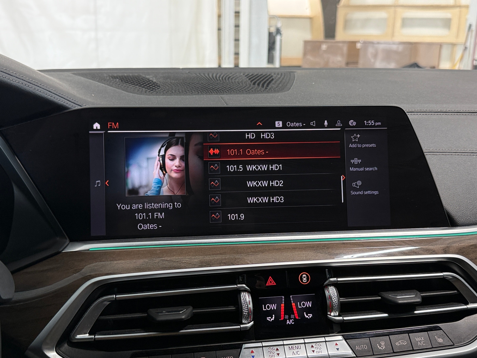 Thumbnail: 2020 BMW X6 - 3
