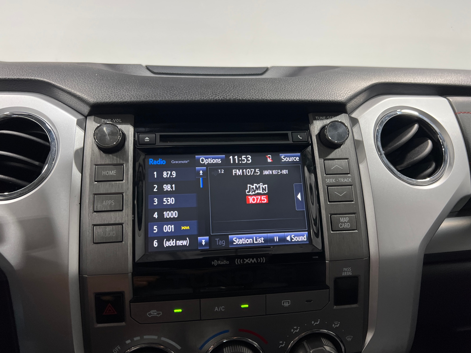 Thumbnail: 2019 Toyota Tundra - 3