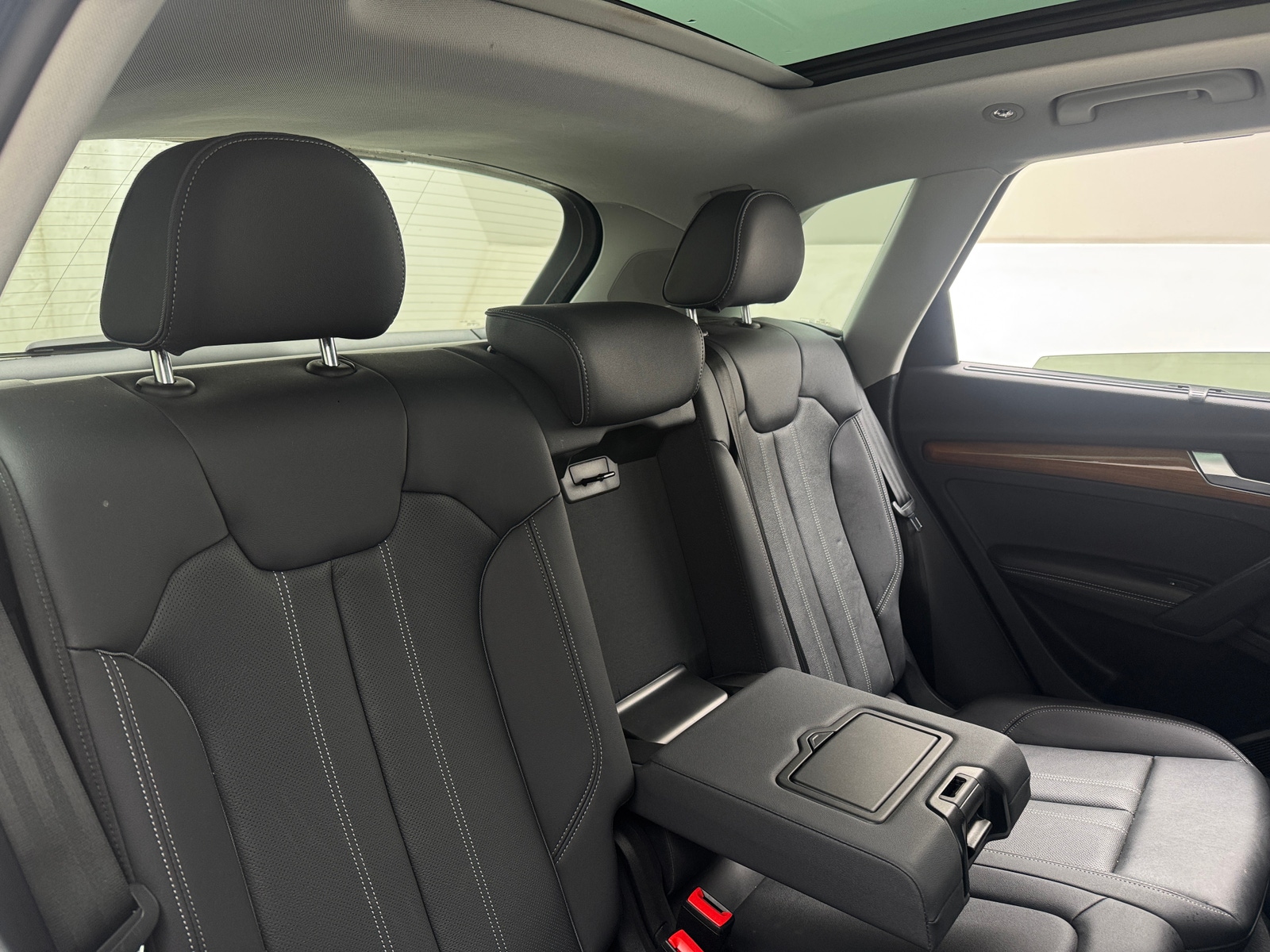 Thumbnail: 2023 Audi Q5 - 6