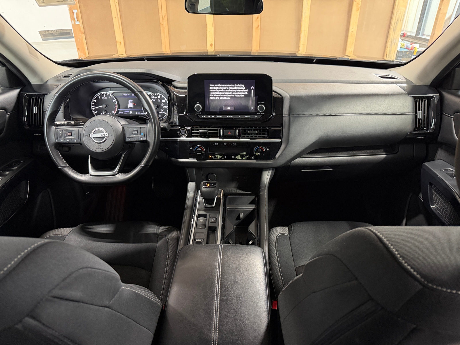 Thumbnail: 2024 Nissan Pathfinder - 3