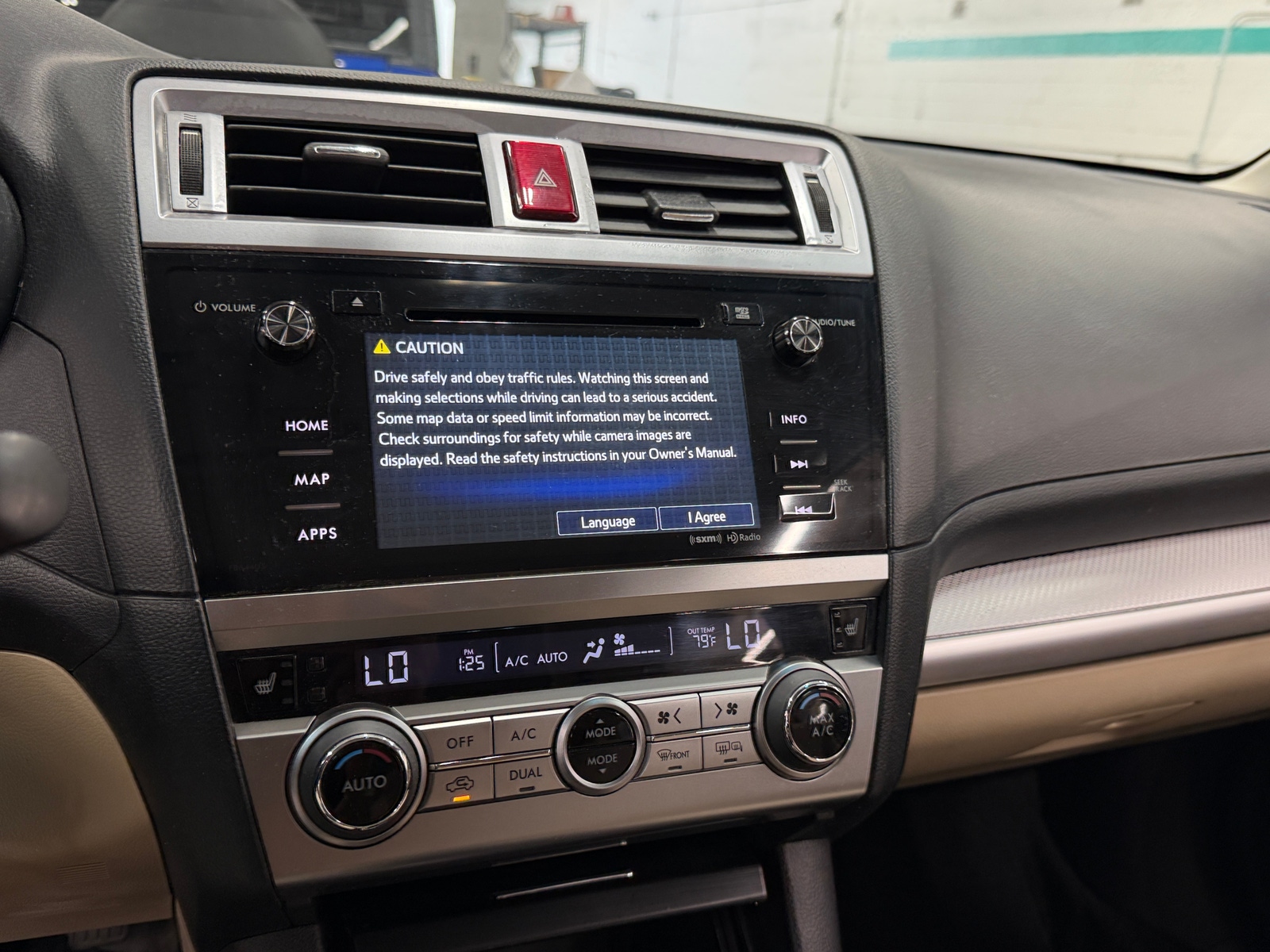 Thumbnail: 2015 Subaru Outback - 4