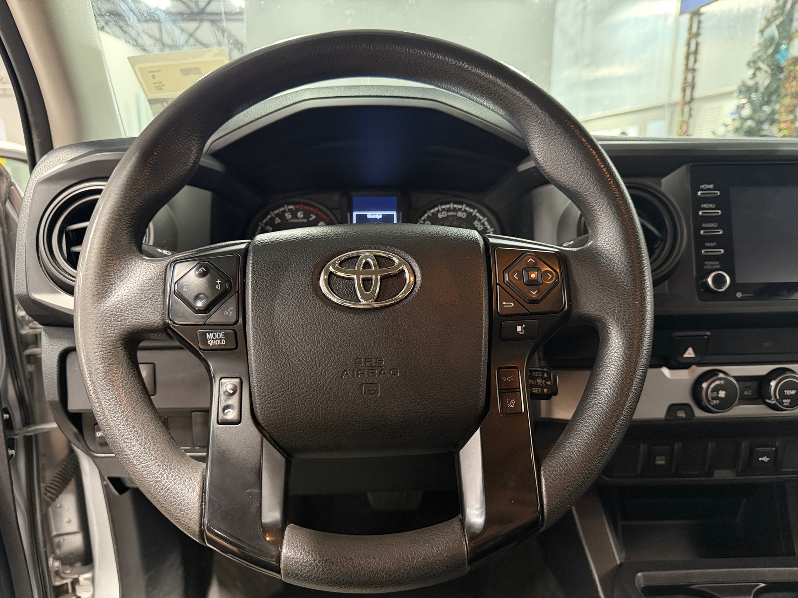 Thumbnail: 2021 Toyota Tacoma - 5