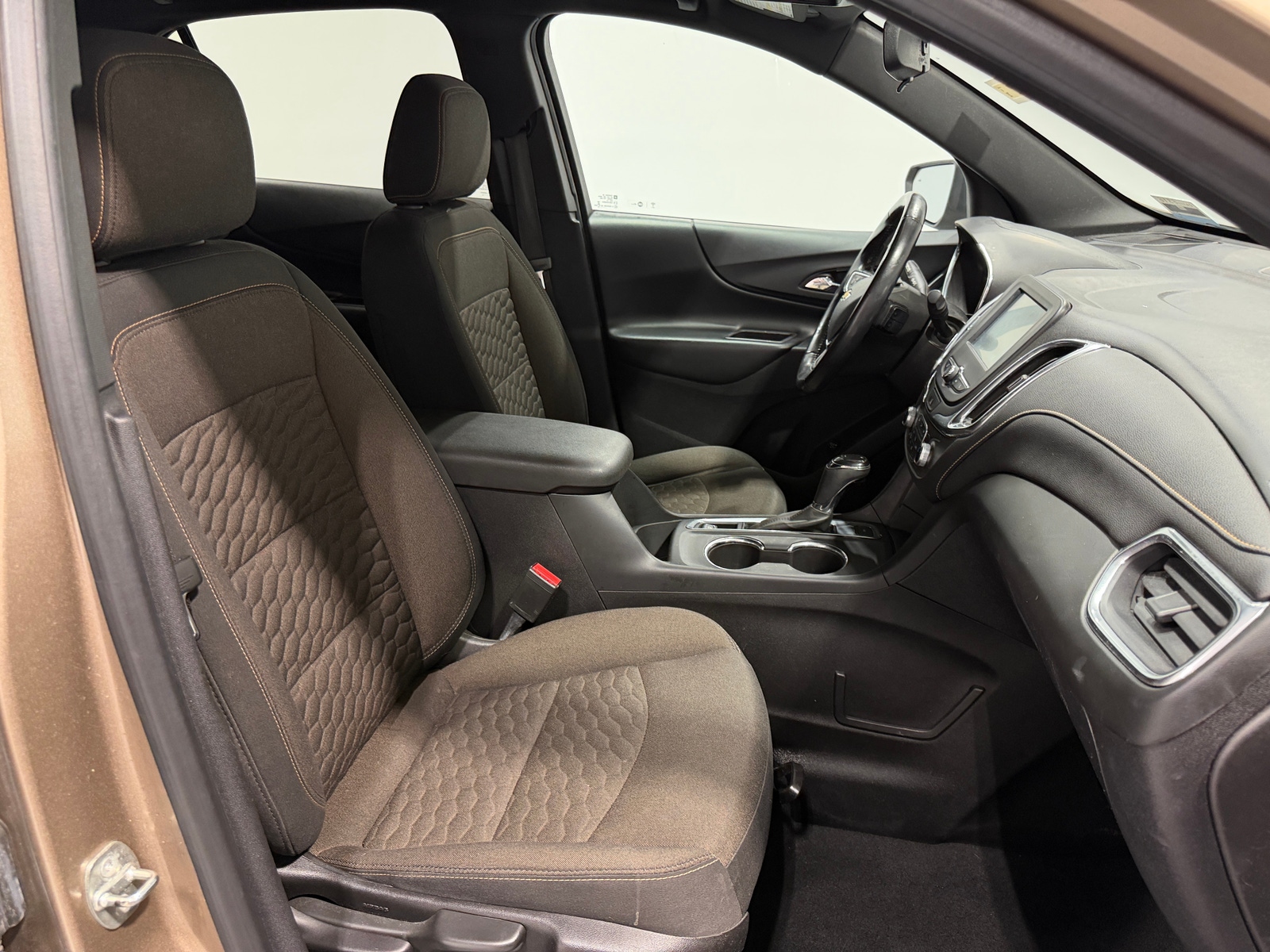 Thumbnail: 2018 Chevrolet Equinox - 2