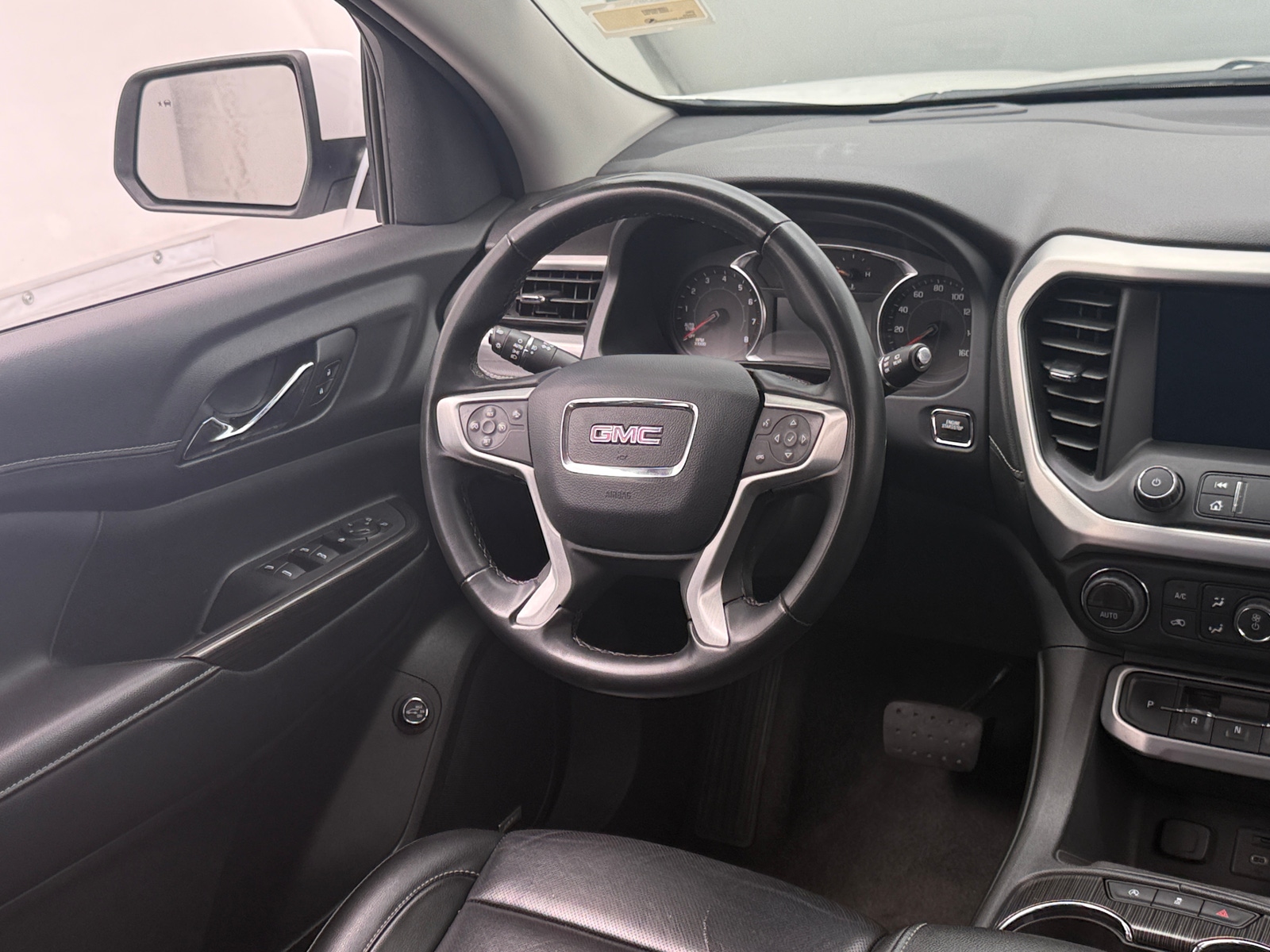 Thumbnail: 2023 GMC Acadia - 4