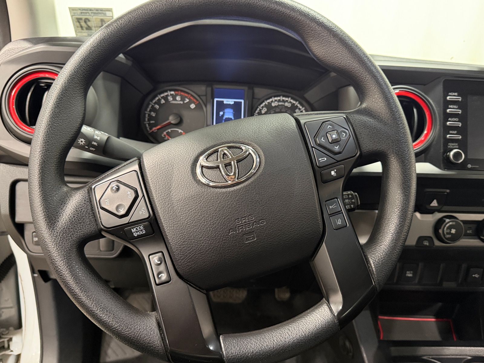 Thumbnail: 2022 Toyota Tacoma - 5
