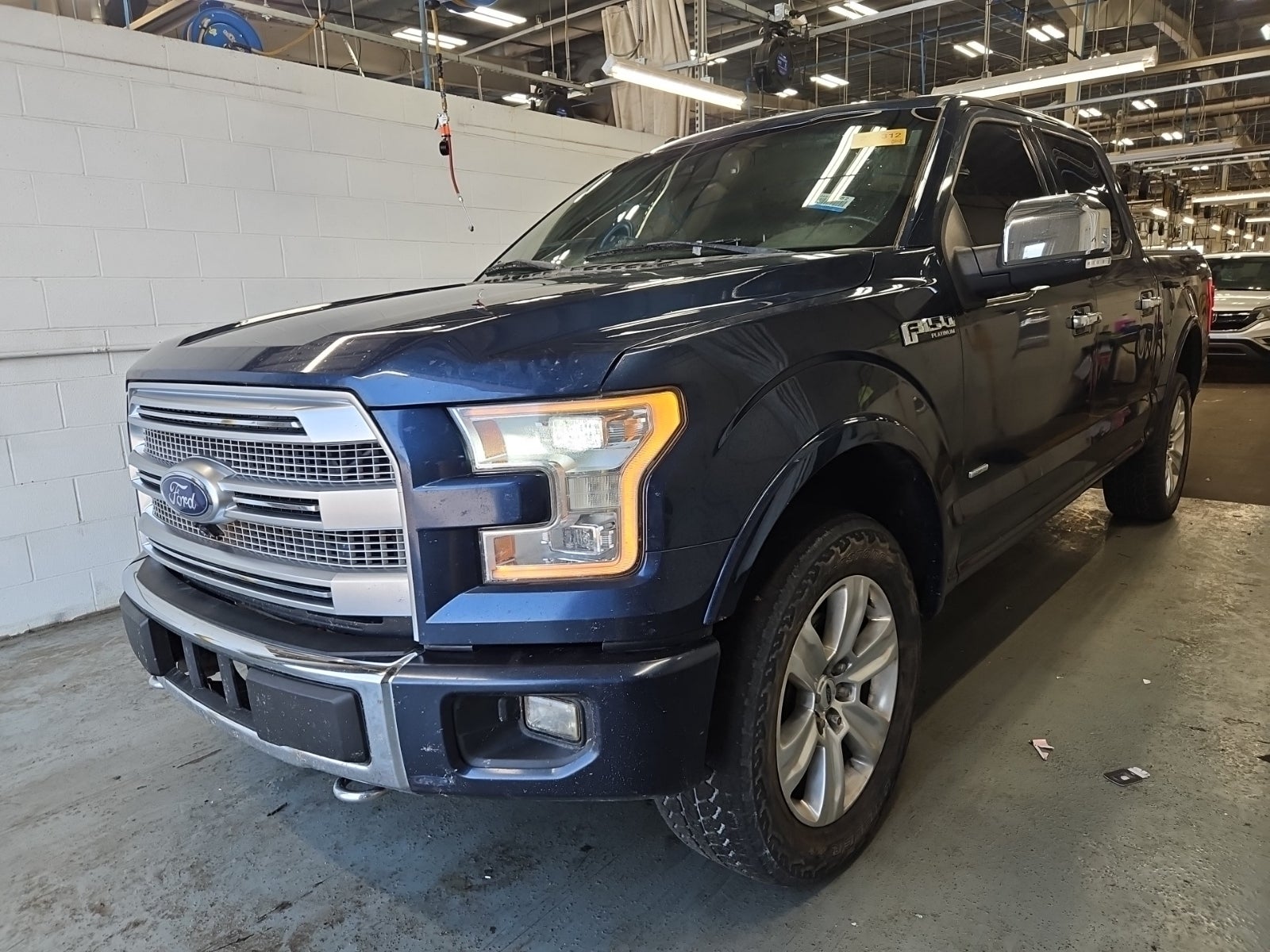 2016 Ford F-150 4WD Supercrew 145" Platinum