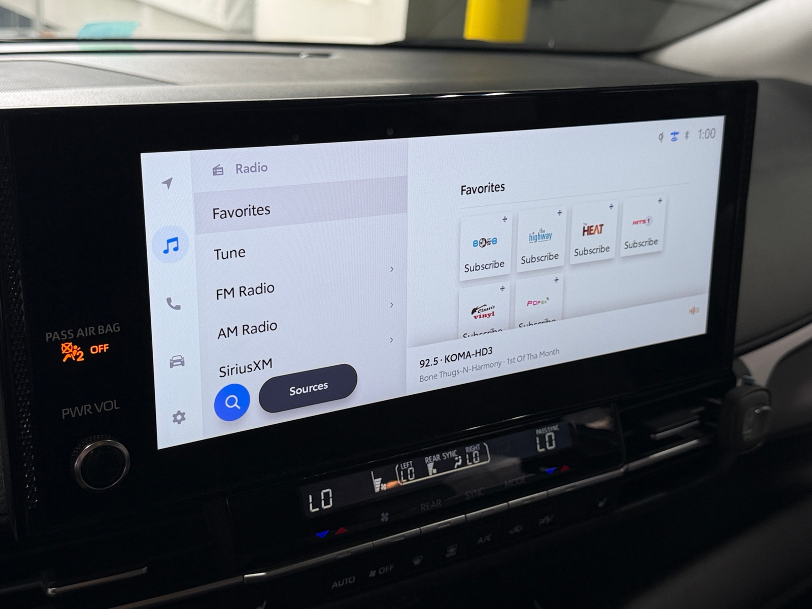 Thumbnail: 2026 Toyota Sienna - 3