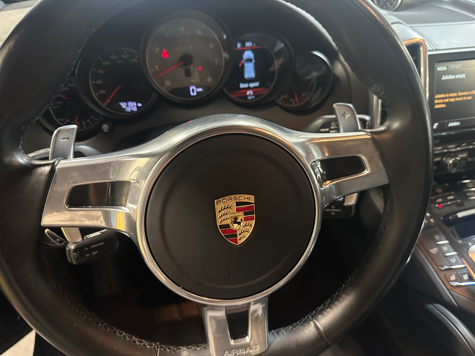 Thumbnail: 2014 Porsche Cayenne - 4
