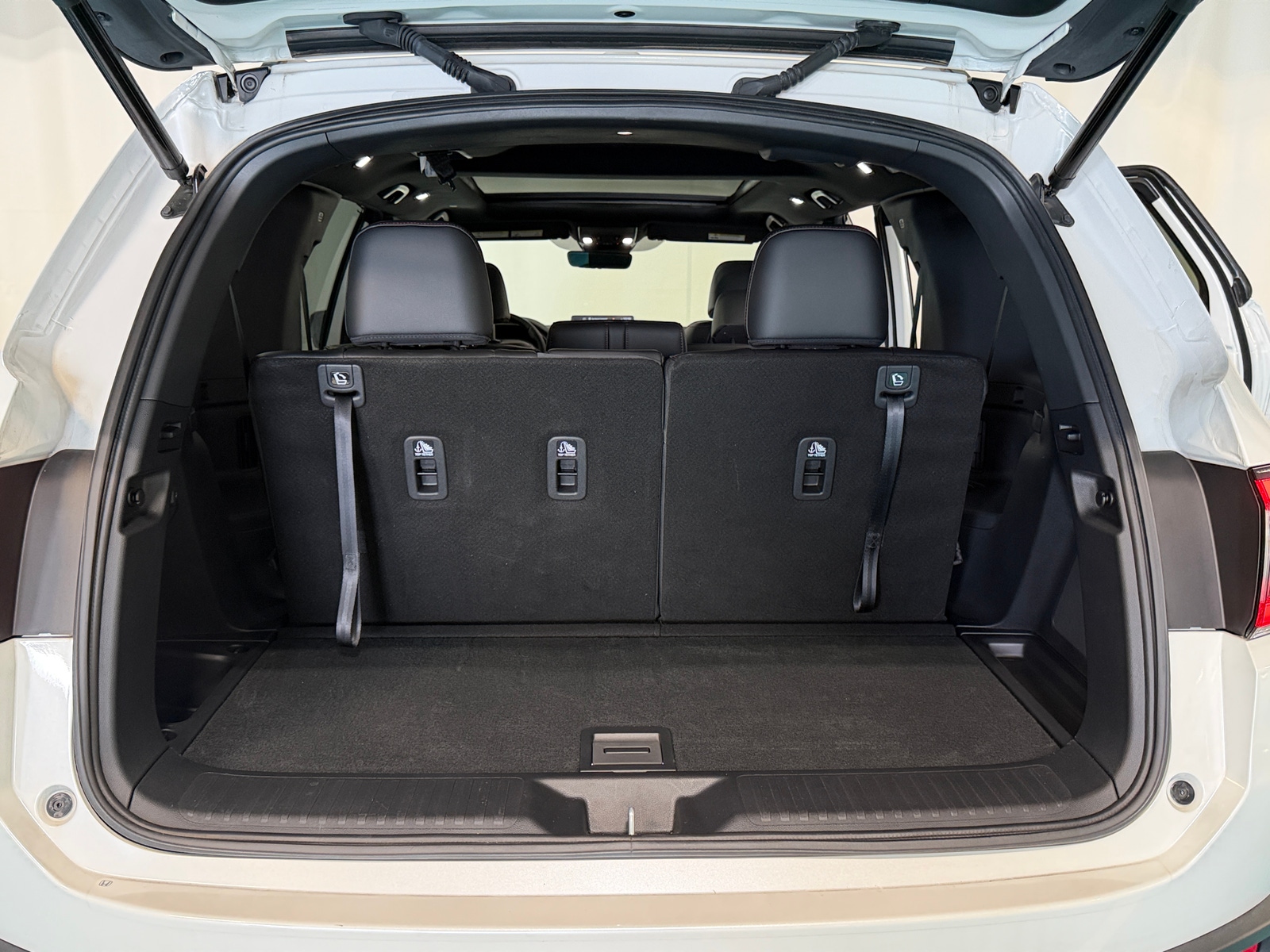 Thumbnail: 2025 Honda Pilot - 6