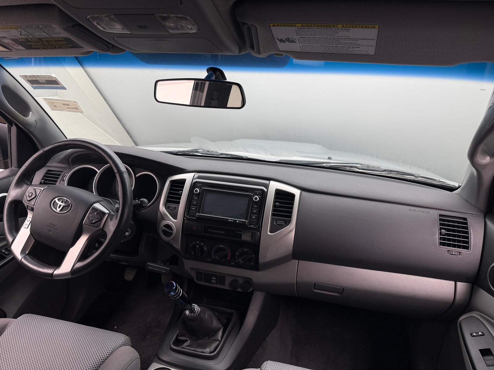 Thumbnail: 2015 Toyota Tacoma - 3