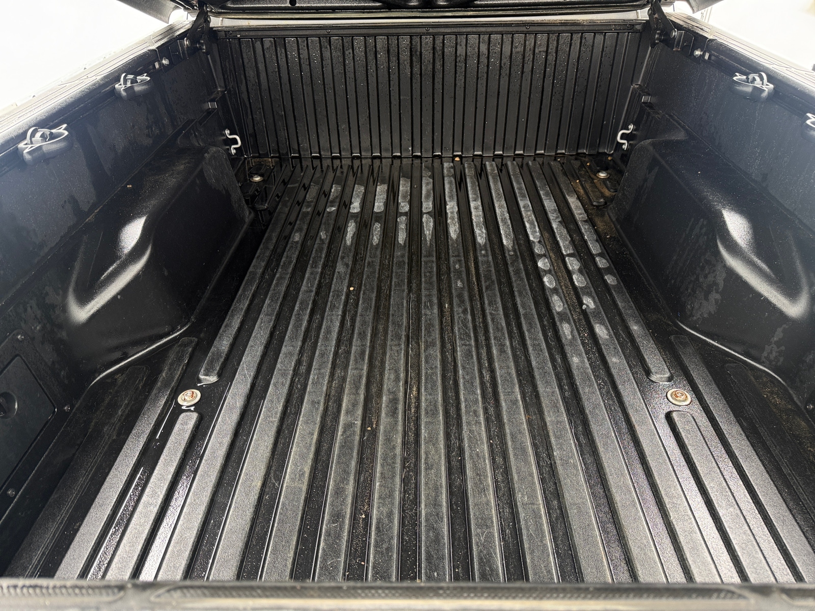Thumbnail: 2015 Toyota Tacoma - 7