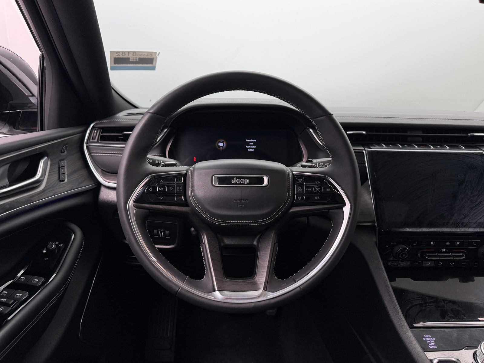 Thumbnail: 2023 Jeep Grand Cherokee - 4