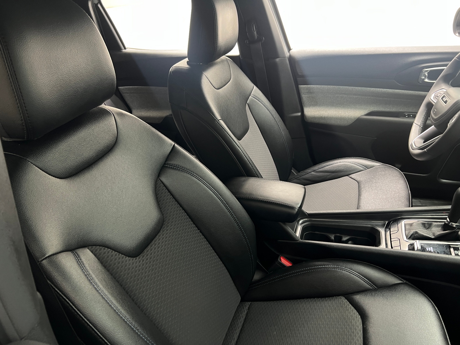 Thumbnail: 2024 Jeep Compass - 2