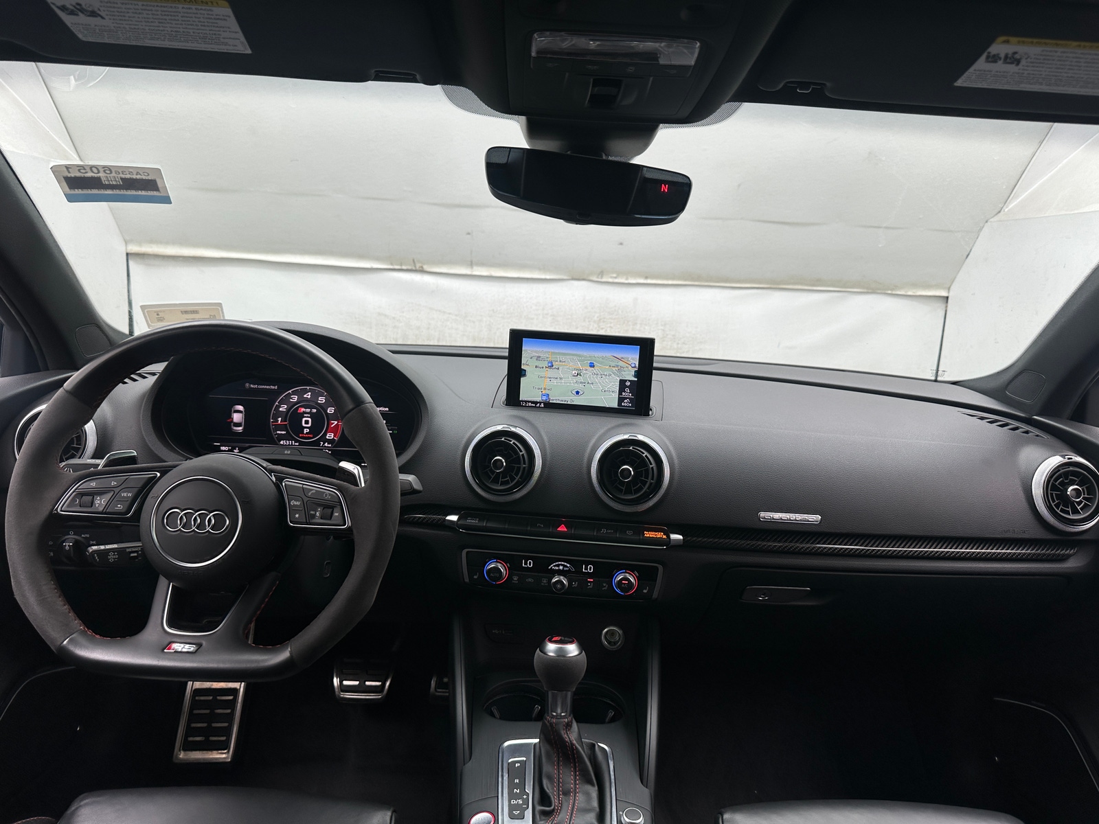 Thumbnail: 2018 Audi RS 3 - 3
