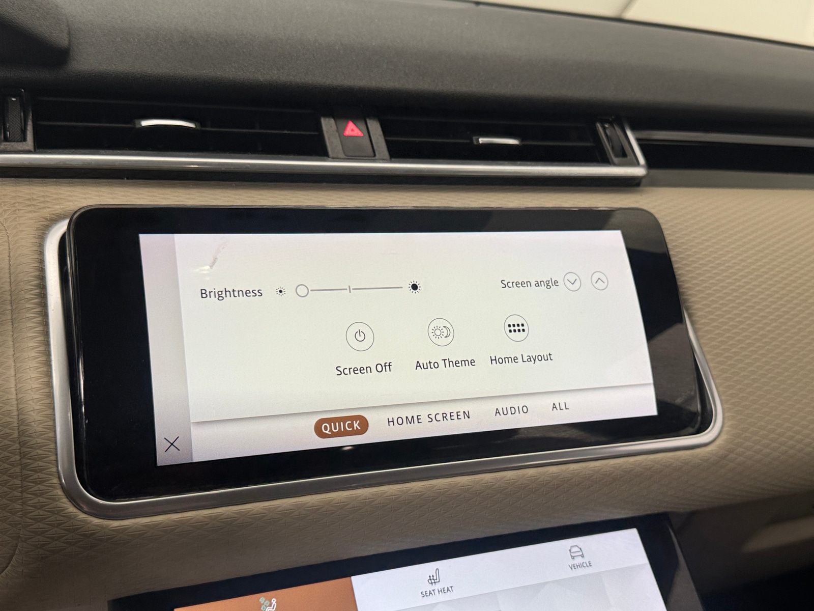 Thumbnail: 2021 Land Rover Range Rover Velar - 4