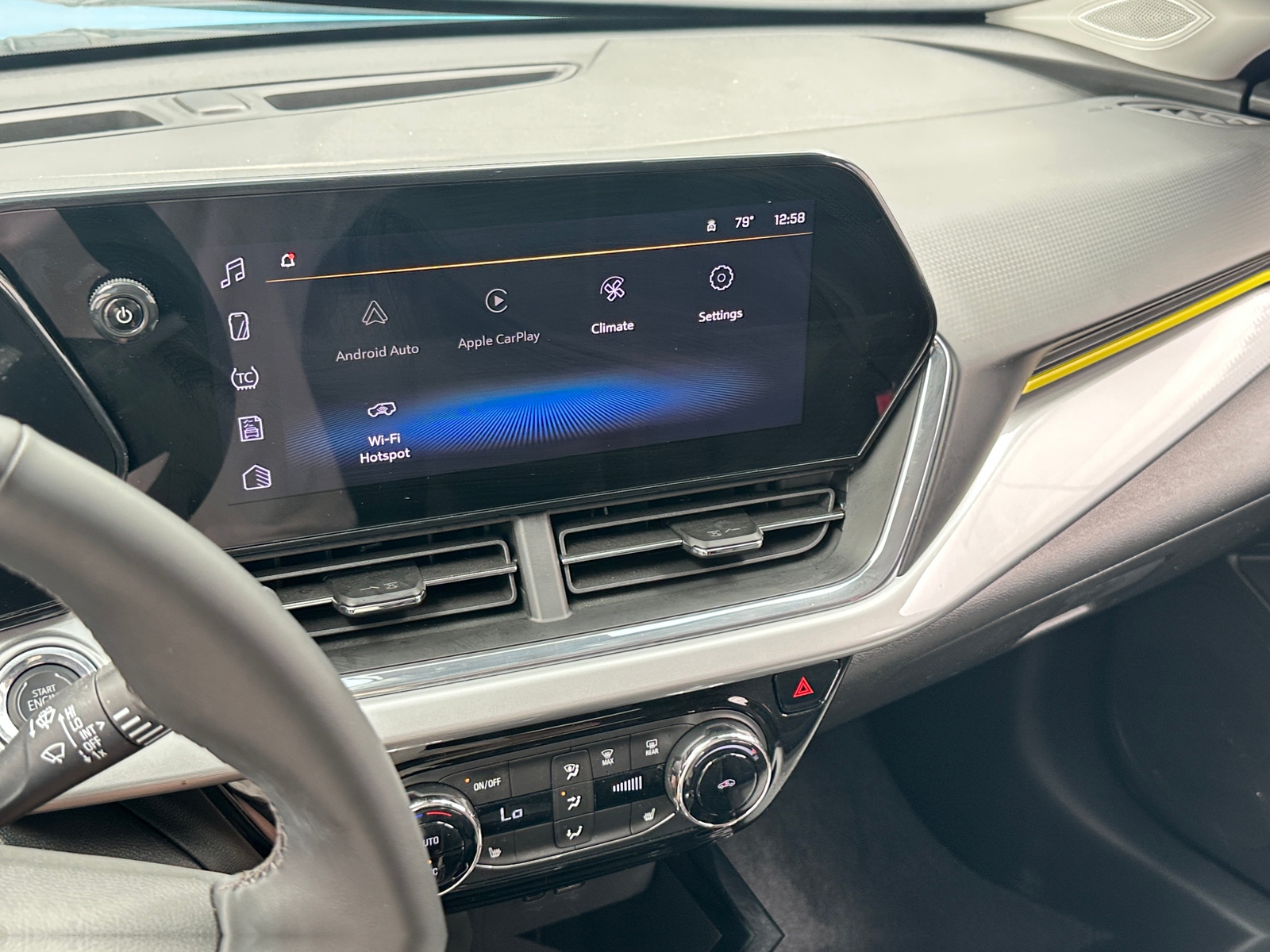 Thumbnail: 2025 Chevrolet Trax - 3