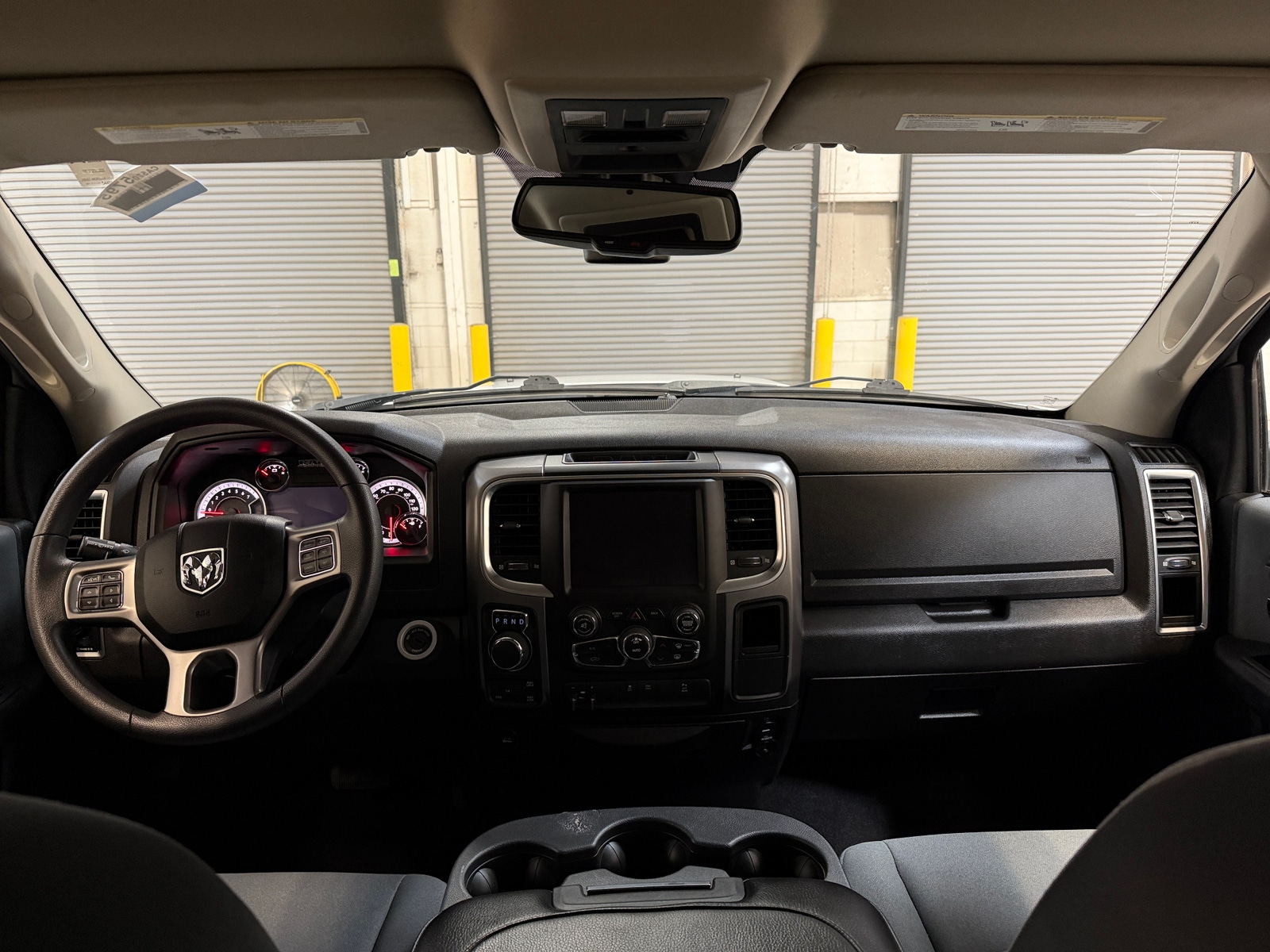 Thumbnail: 2022 RAM 1500 Classic - 3