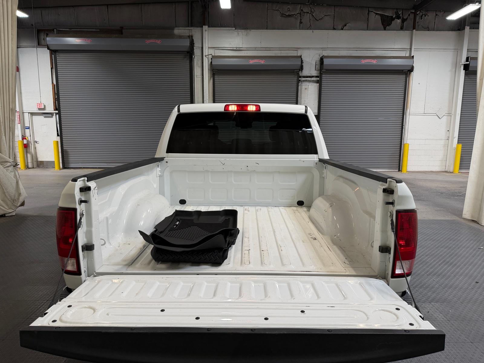 Thumbnail: 2022 RAM 1500 Classic - 7