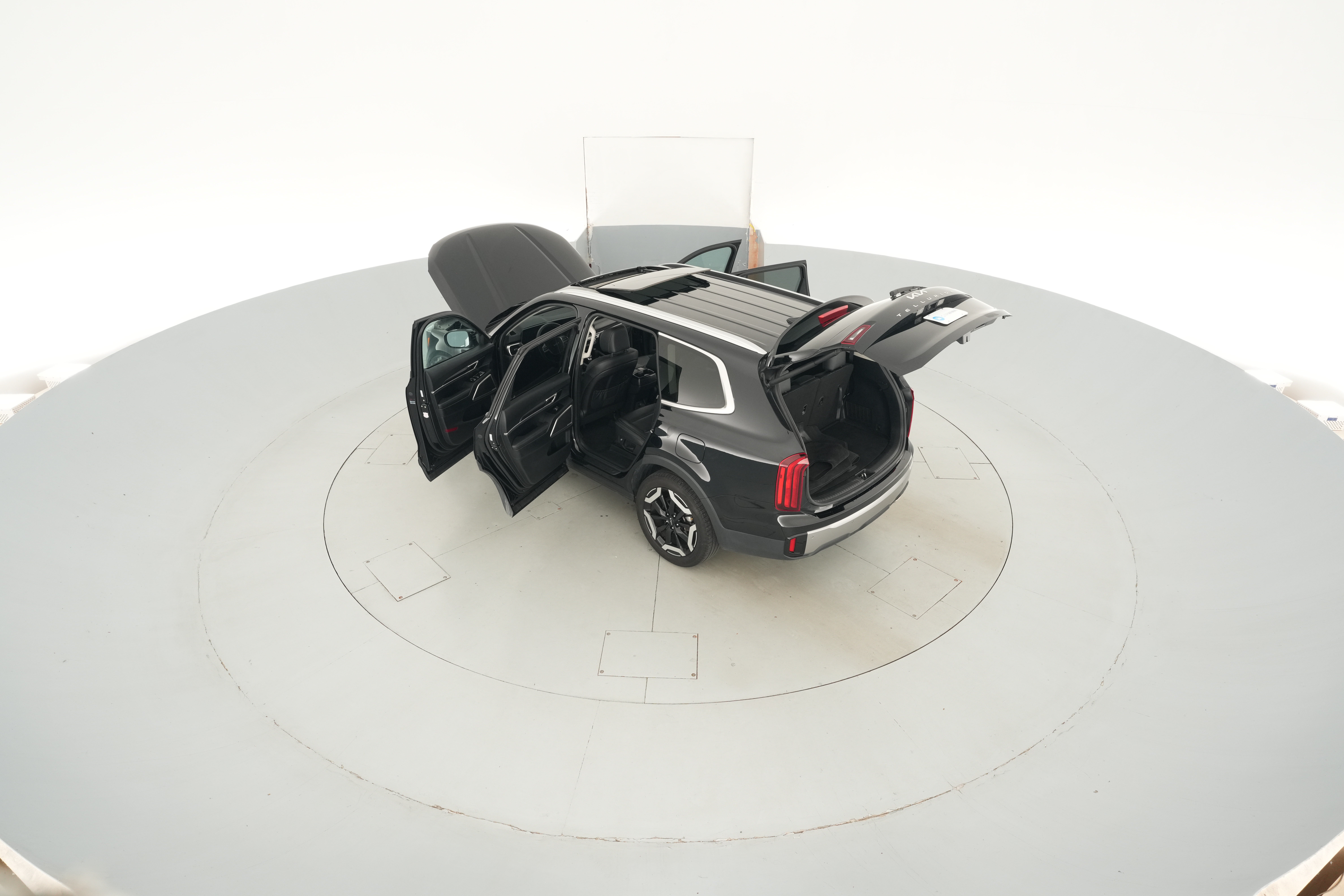 2025 Kia Telluride S - Photo 47