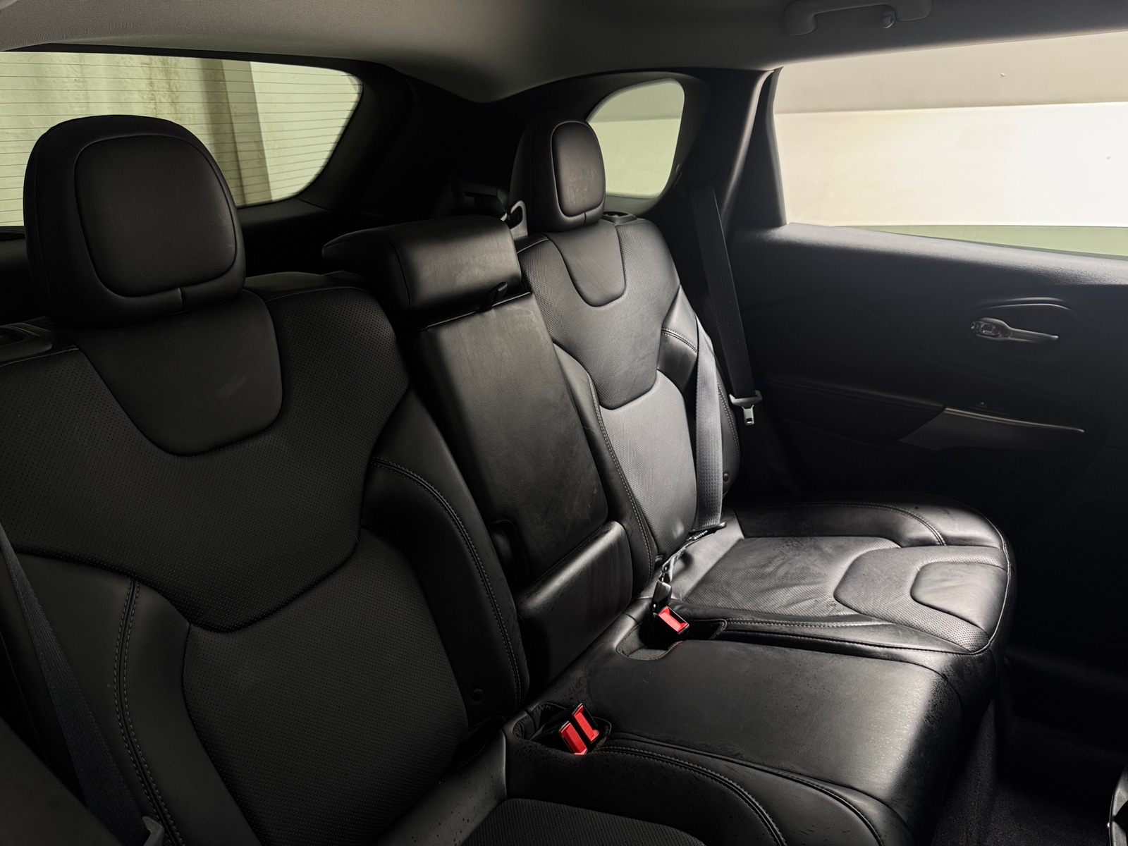 Thumbnail: 2019 Jeep Cherokee - 5