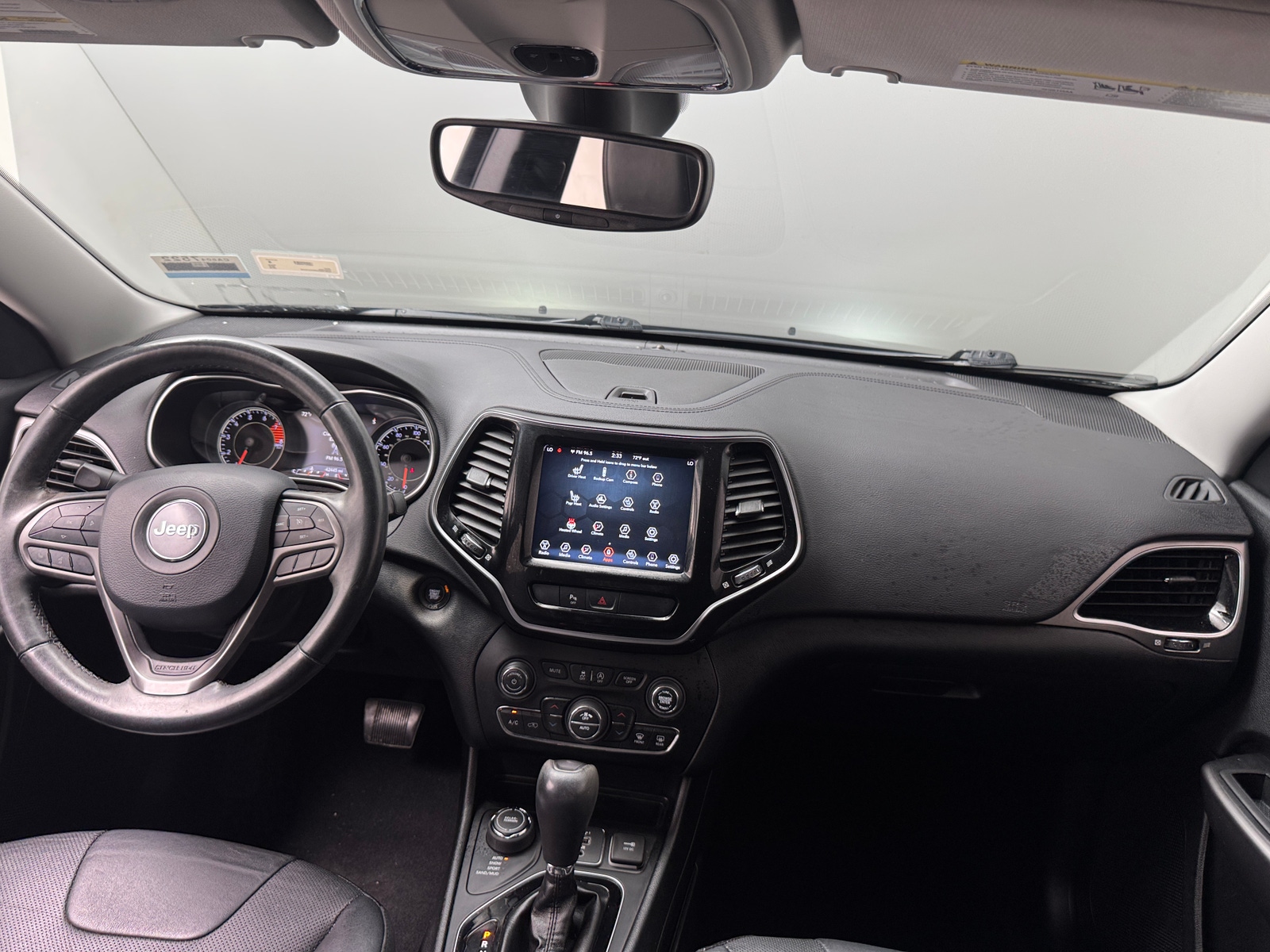 Thumbnail: 2019 Jeep Cherokee - 2