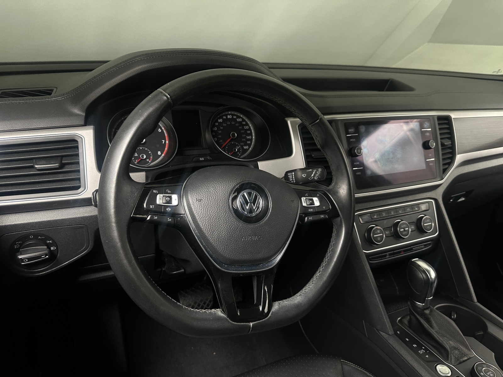 Thumbnail: 2019 Volkswagen Atlas - 4