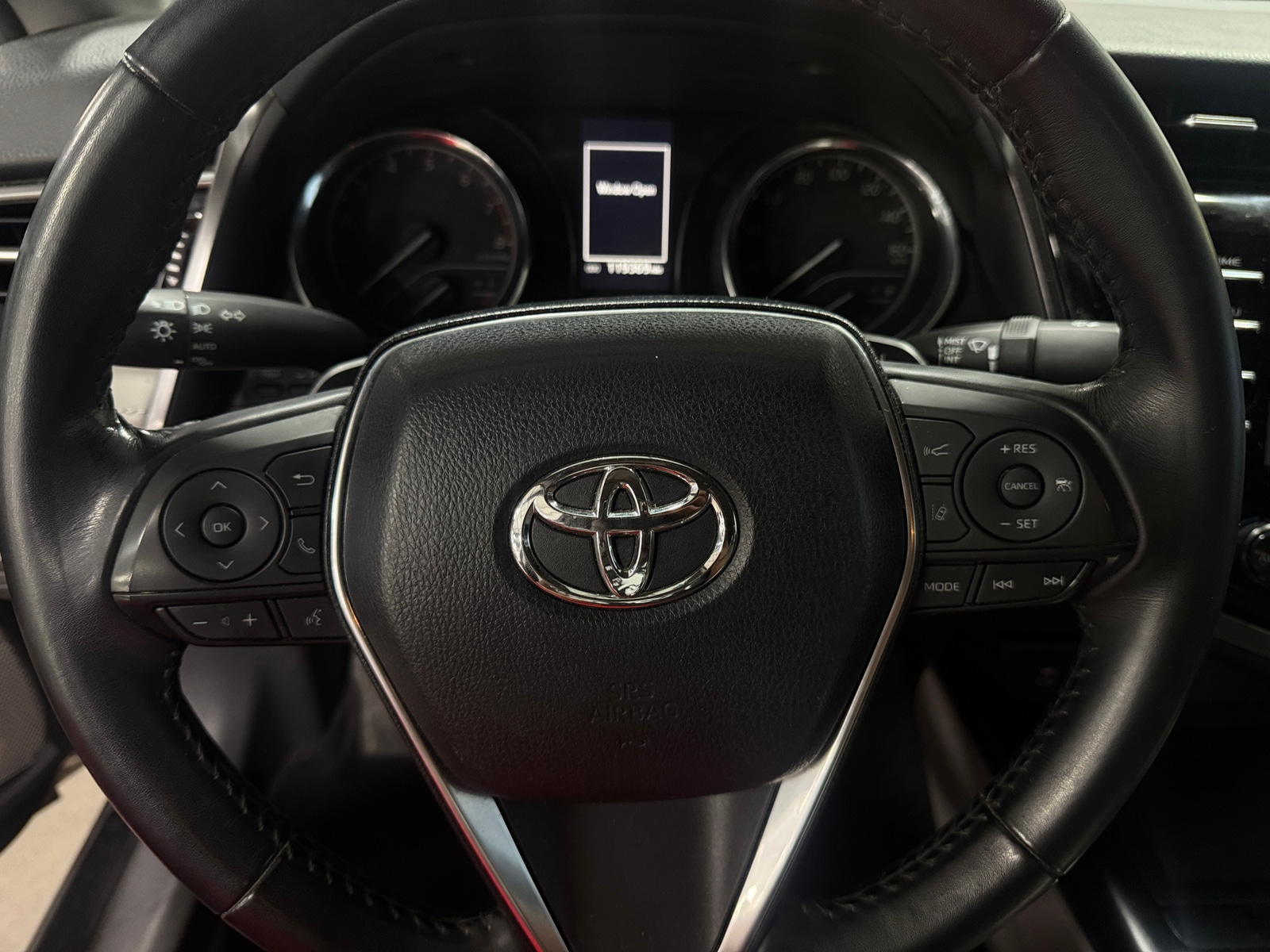 Thumbnail: 2019 Toyota Camry - 4