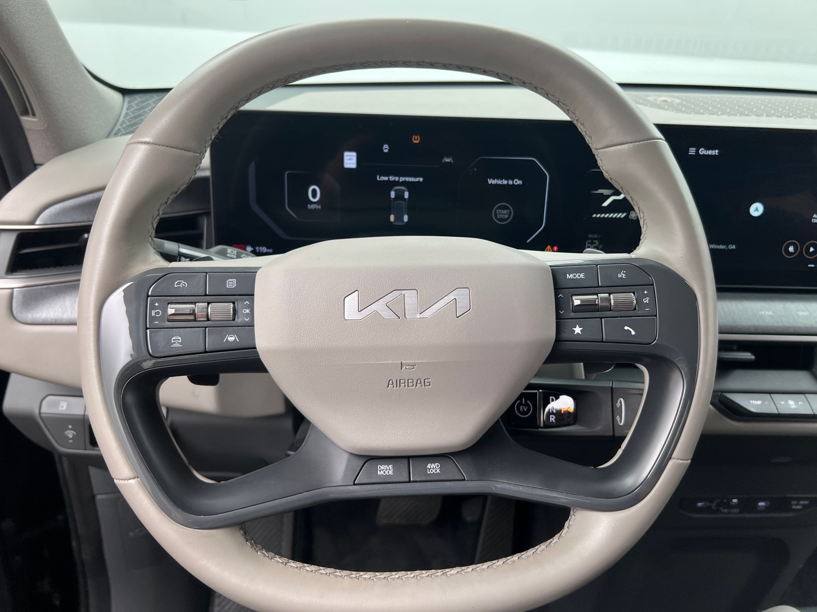 Thumbnail: 2024 Kia EV9 - 4