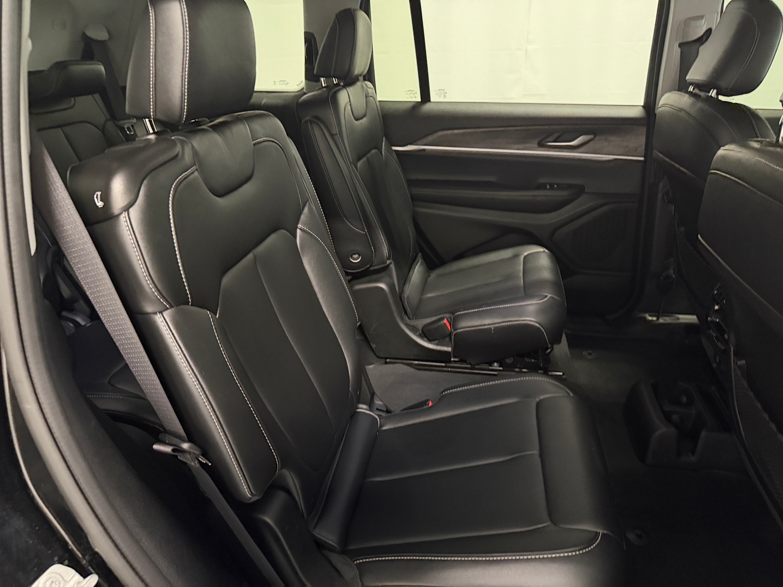 Thumbnail: 2023 Jeep Grand Cherokee L - 5