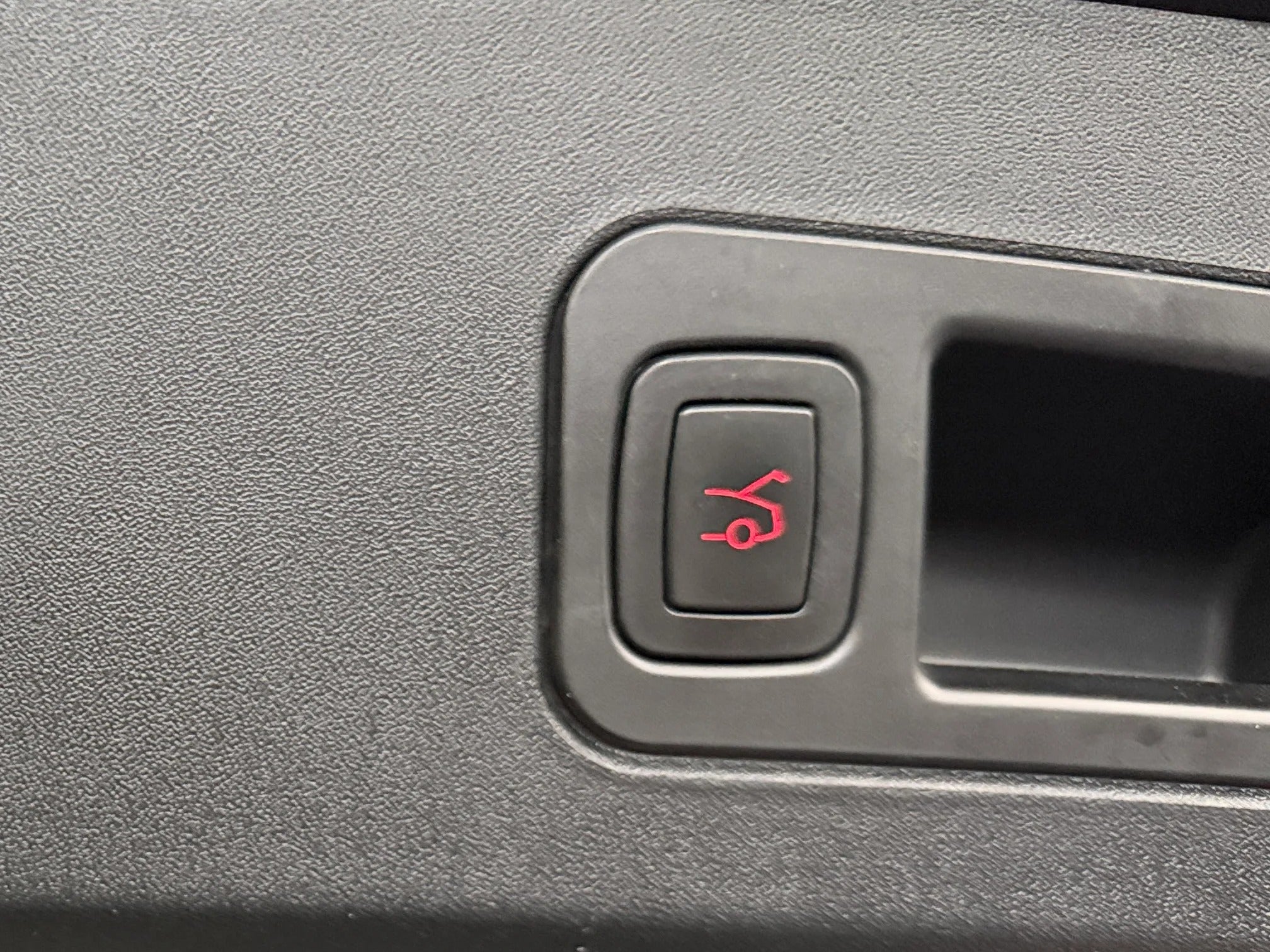 Used 2020 Tesla Model S Long Range Plus with VIN 5YJSA1E26LF362541 for sale in Oak Creek, WI