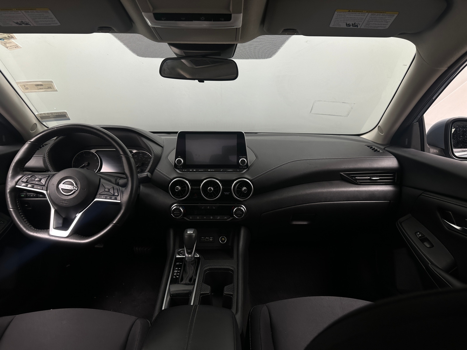 Thumbnail: 2025 Nissan Sentra - 3