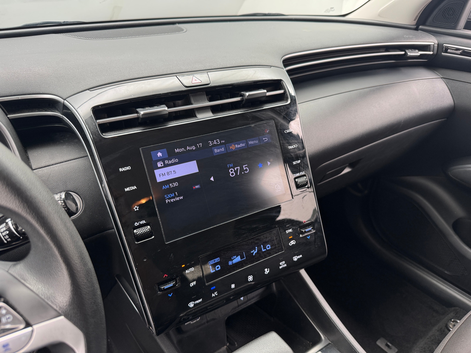 Thumbnail: 2024 Hyundai Tucson - 4