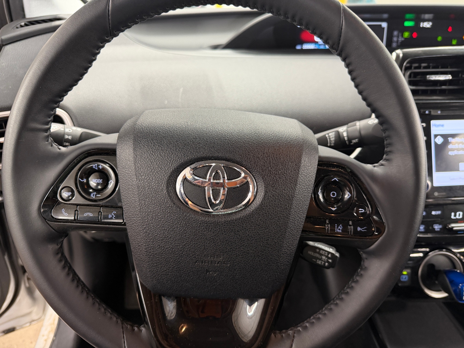 Thumbnail: 2022 Toyota Prius Prime - 5