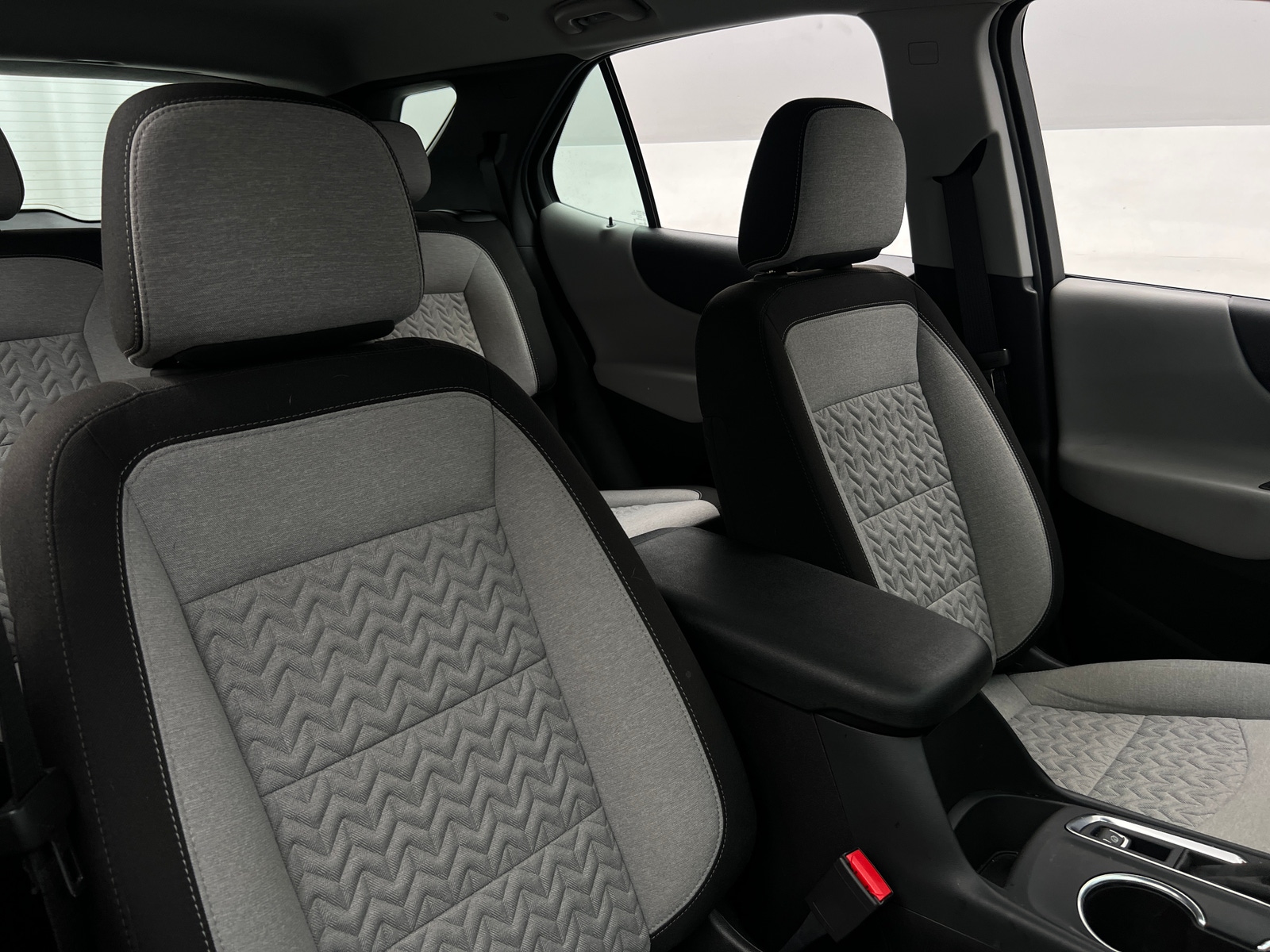 Thumbnail: 2024 Chevrolet Equinox - 2