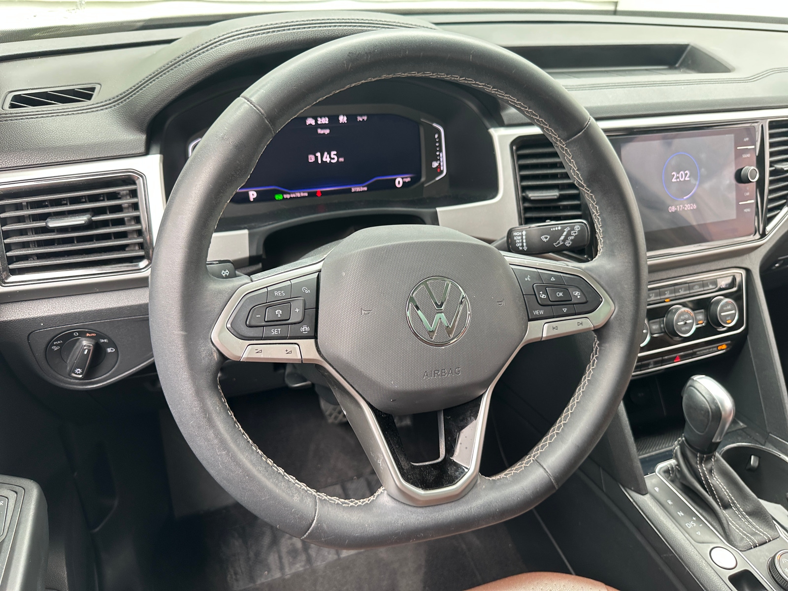 Thumbnail: 2022 Volkswagen Atlas - 4