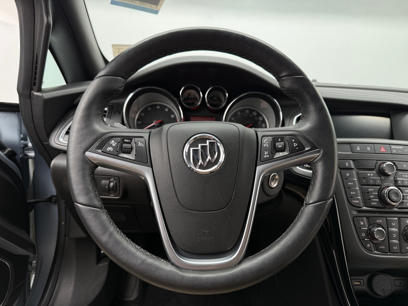 Thumbnail: 2016 Buick Cascada - 3