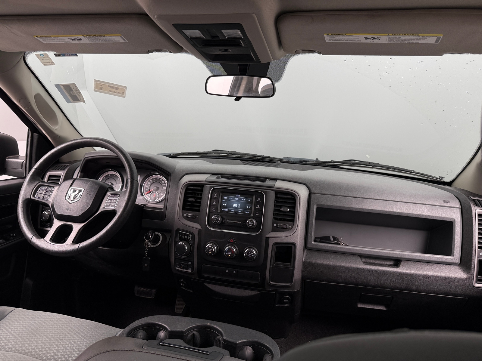 Thumbnail: 2019 RAM 1500 Classic - 3