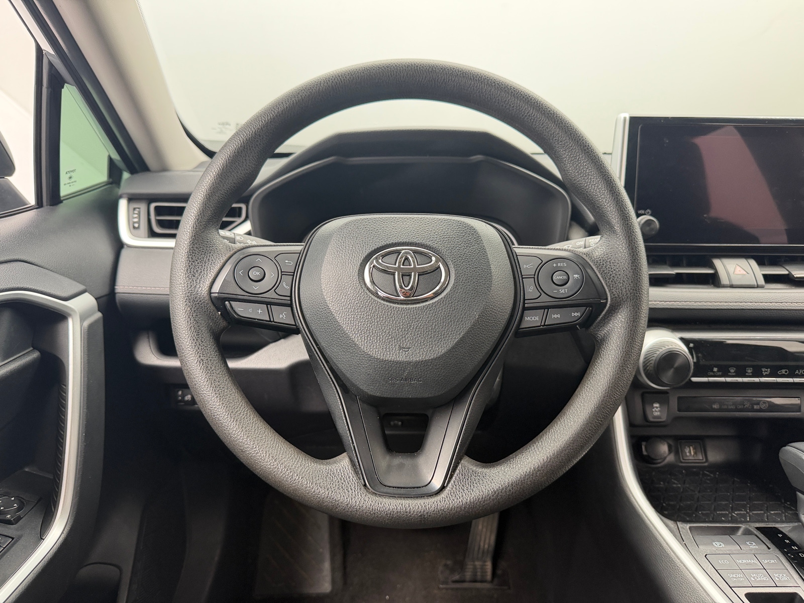 Thumbnail: 2025 Toyota RAV4 - 5