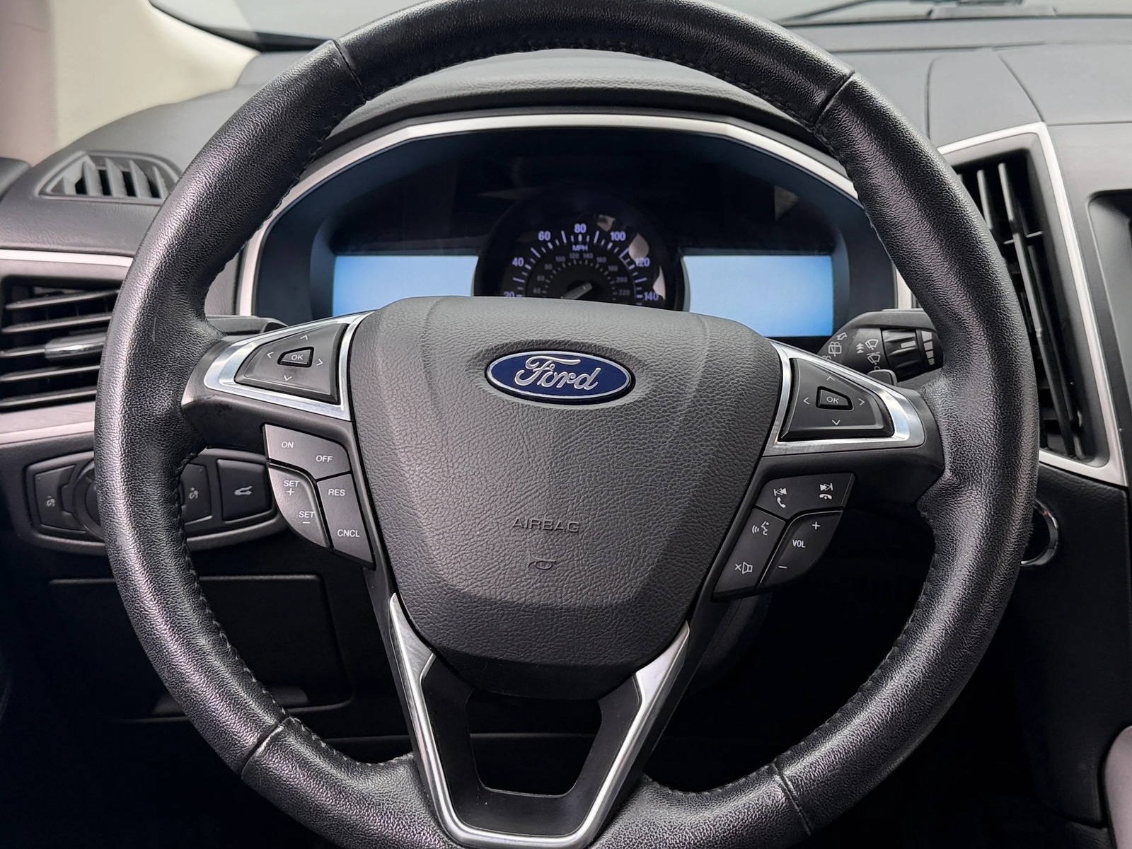 Thumbnail: 2018 Ford Edge - 4