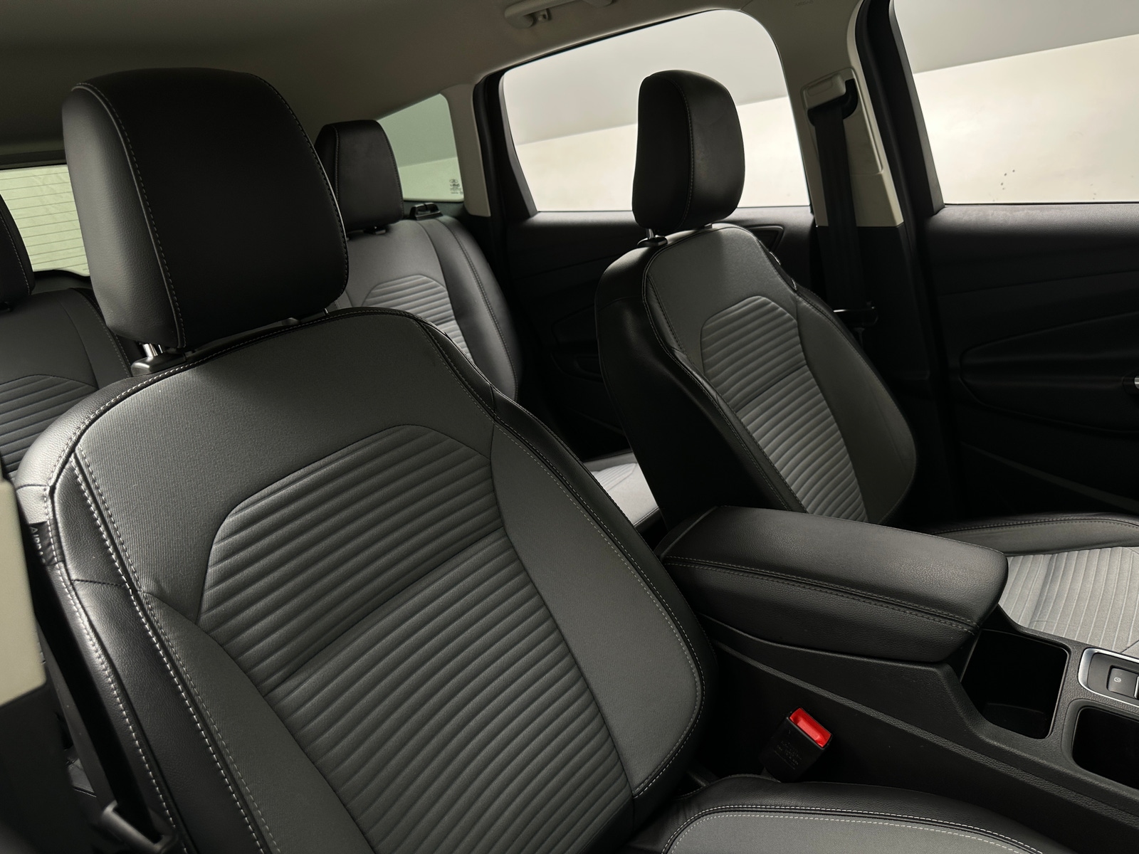 Thumbnail: 2019 Ford Escape - 2